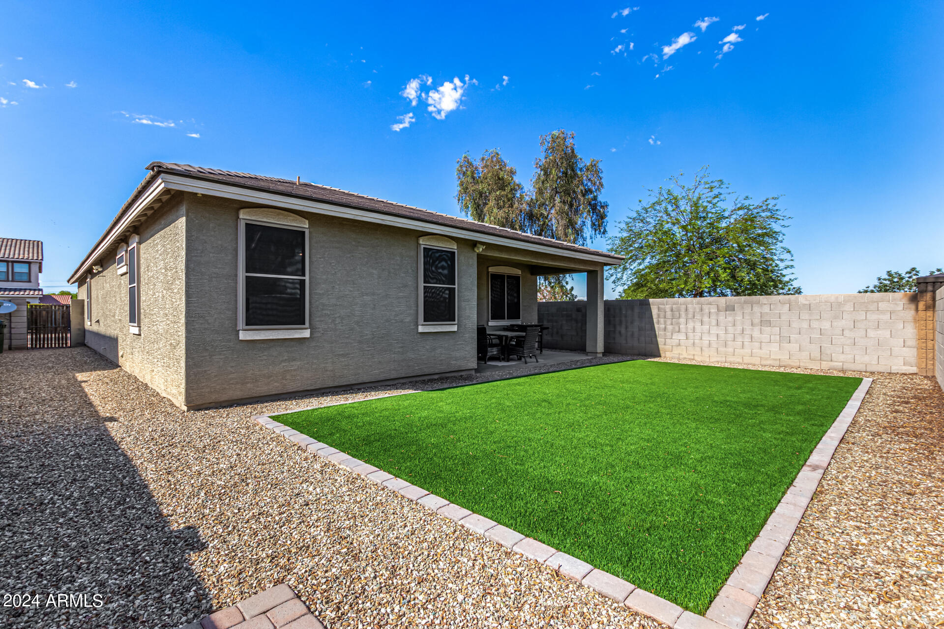 7117 W SOUTHGATE Avenue
