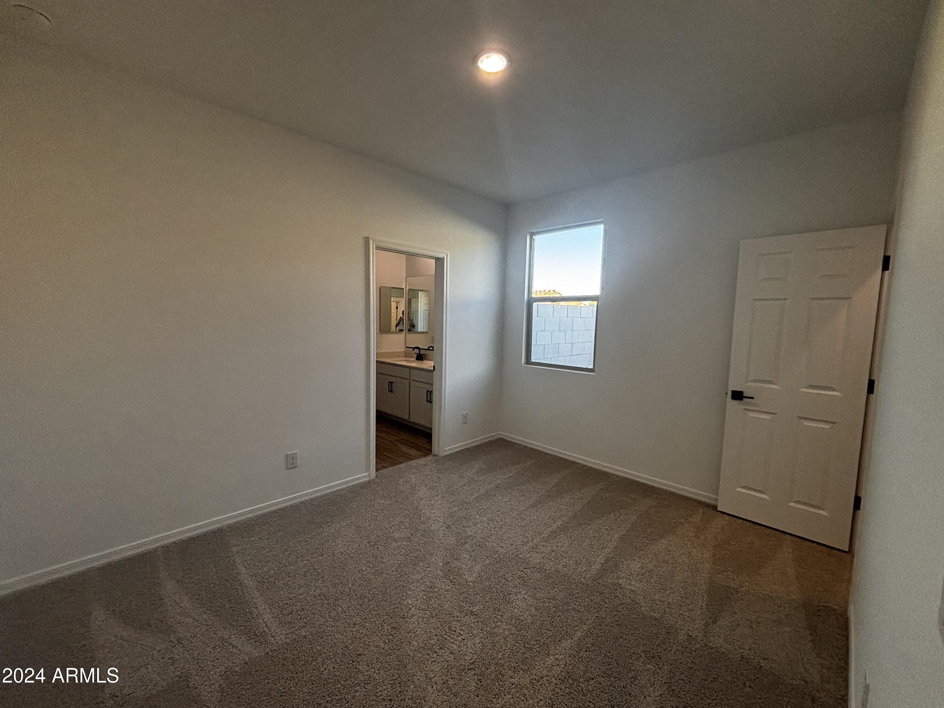 5607 W PASEO Way