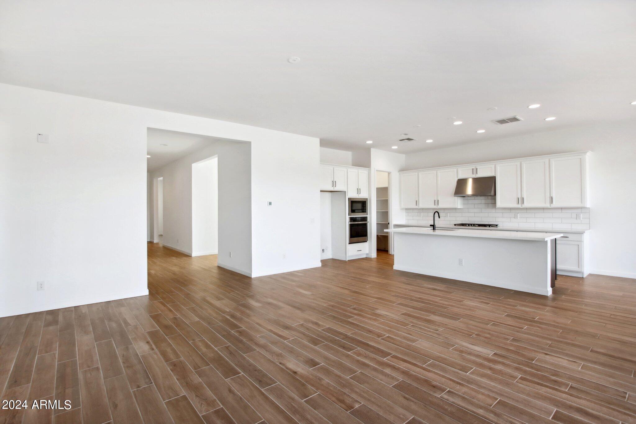 11506 E UTAH Avenue