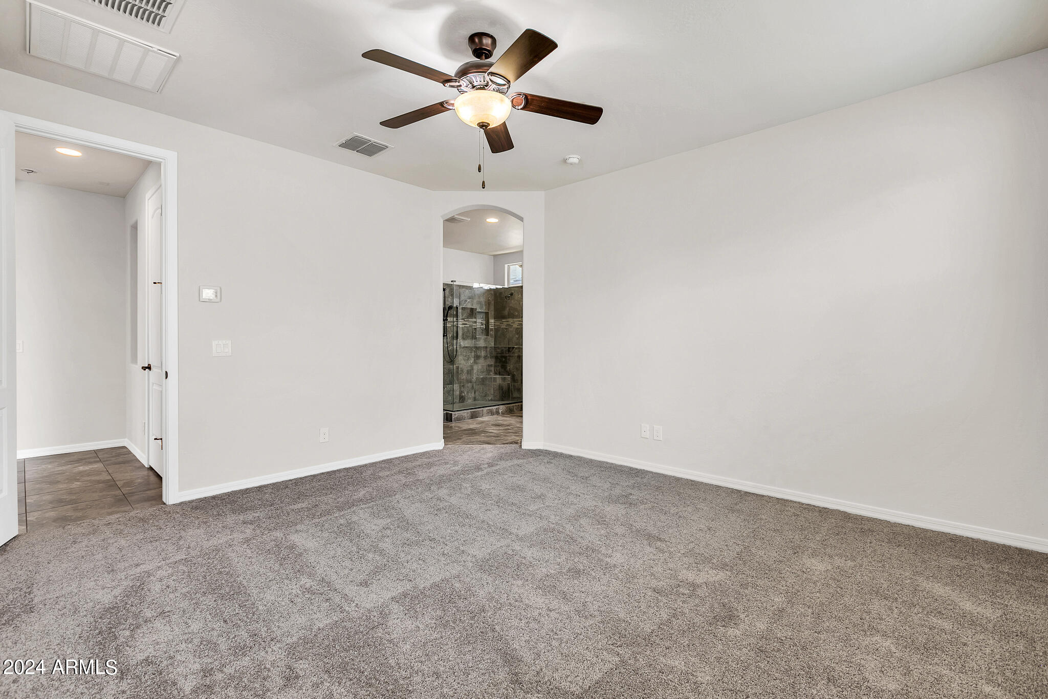 162 E TONTO Place