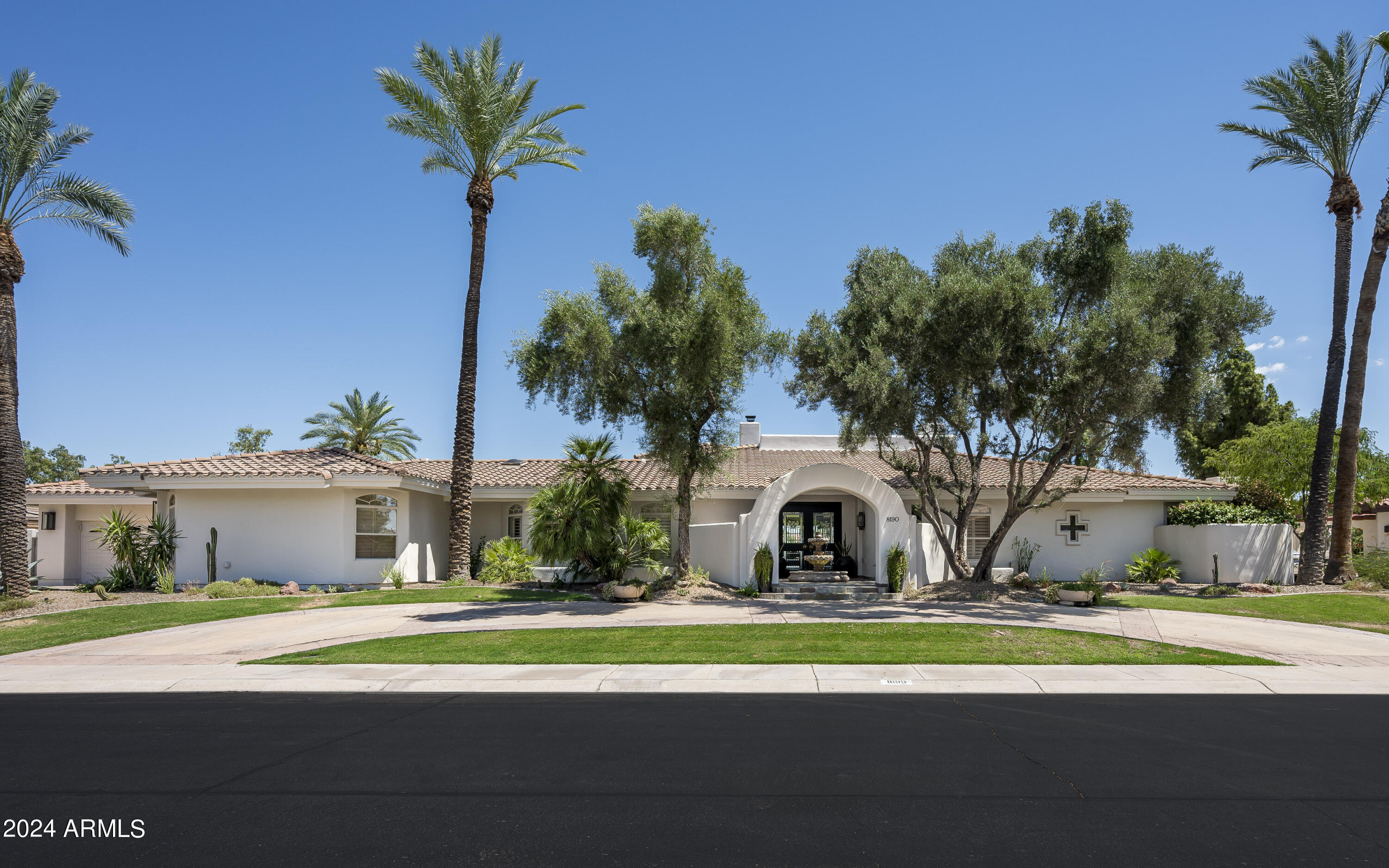 8190 E KALIL Drive