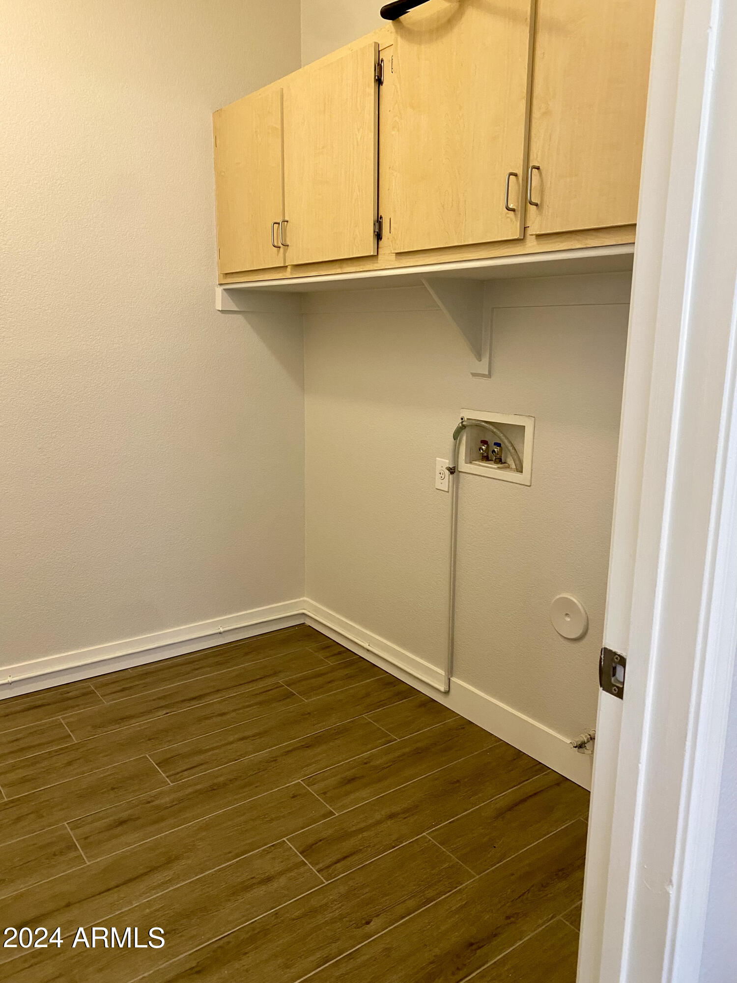 3608 W KELLER Court