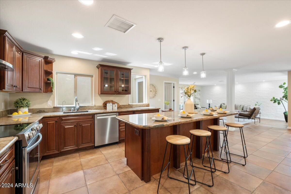 4308 N 79TH Street