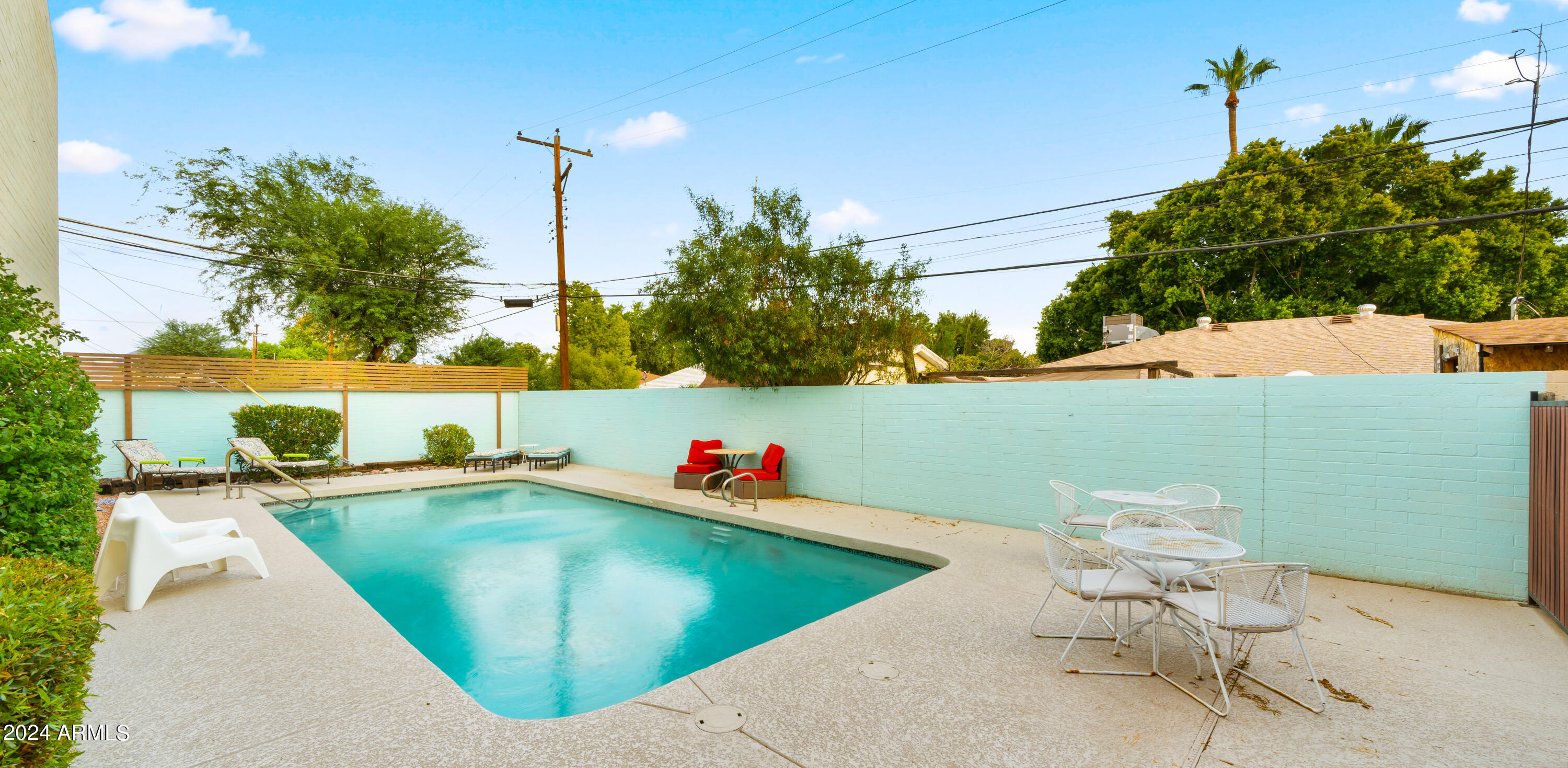 5315 N 18TH Street, 6
