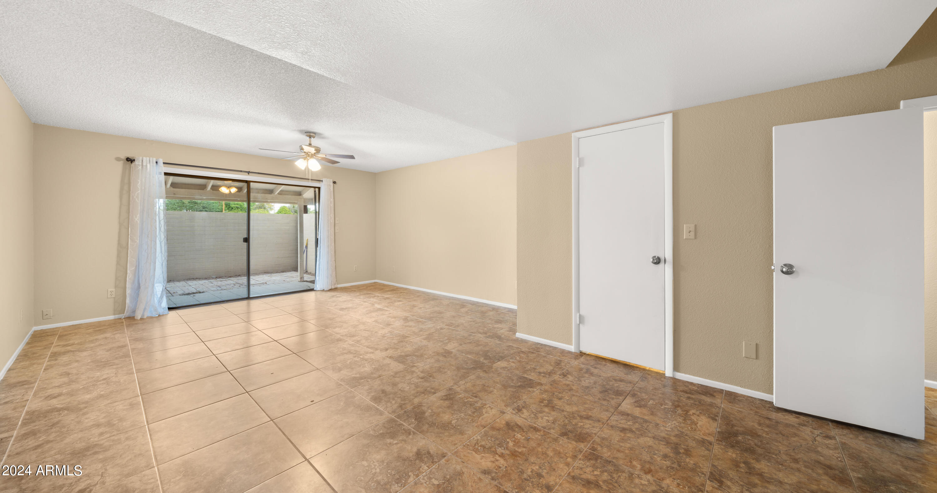 5315 N 18TH Street, 6