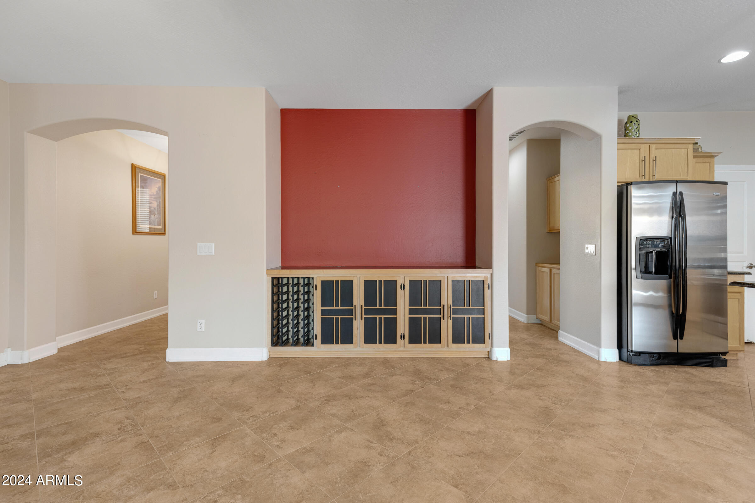 1639 E PRICKLY PEAR Place