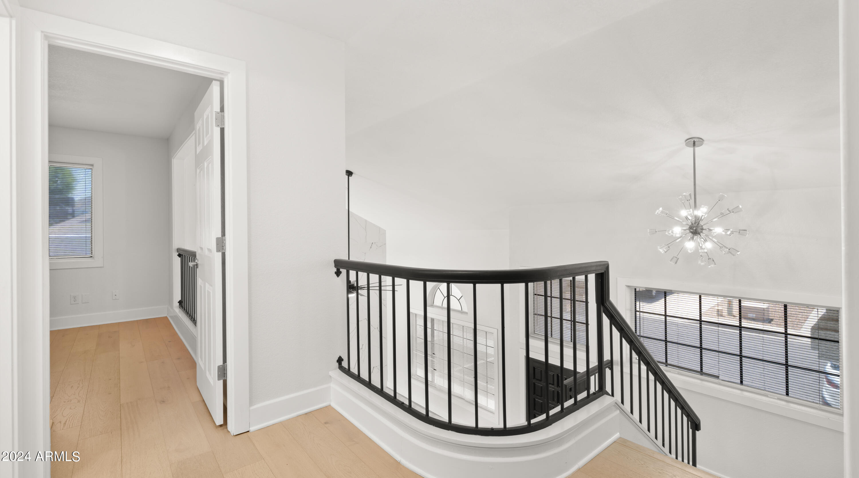 3222 E TOPEKA Drive