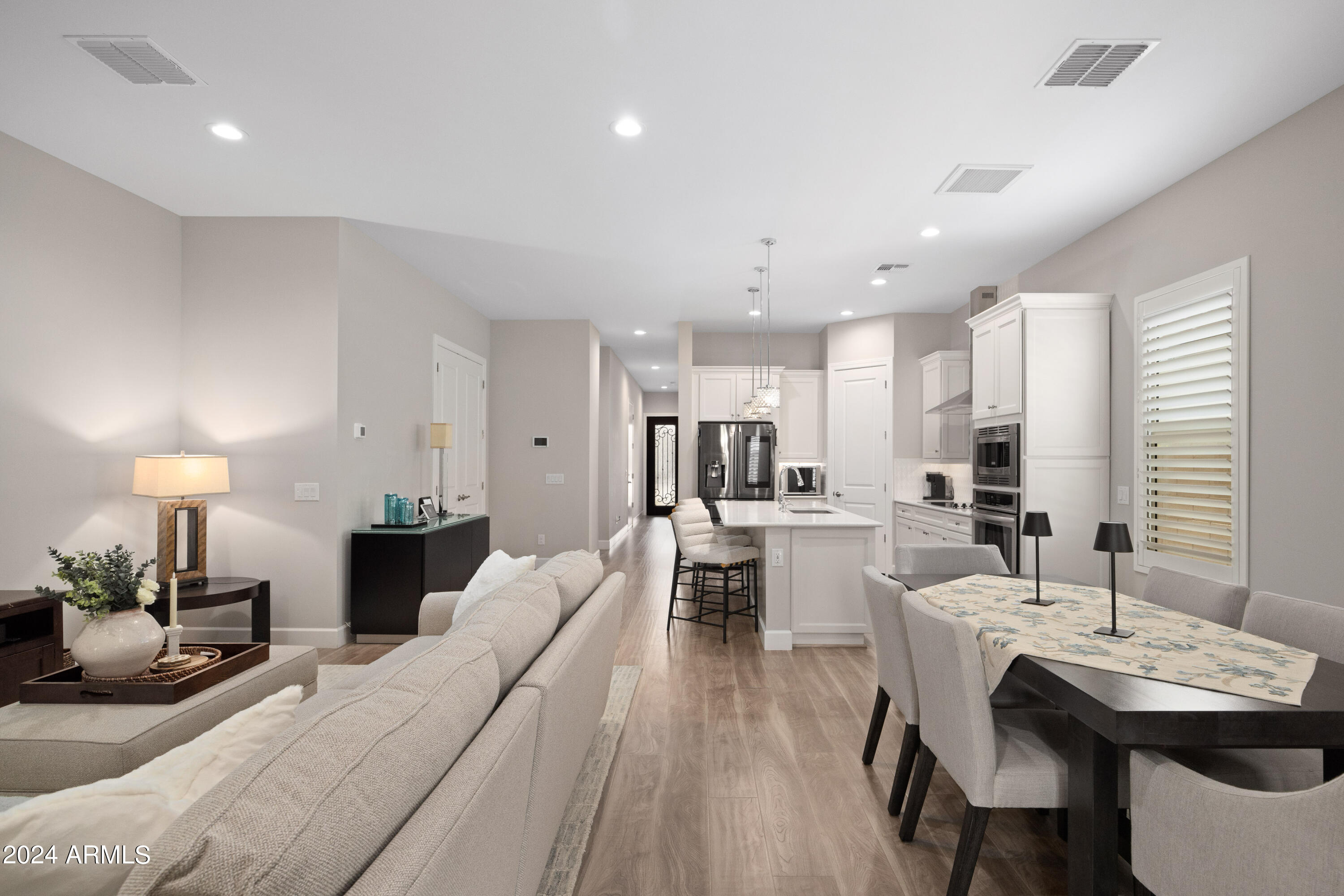 6622 E VILLA RITA Drive
