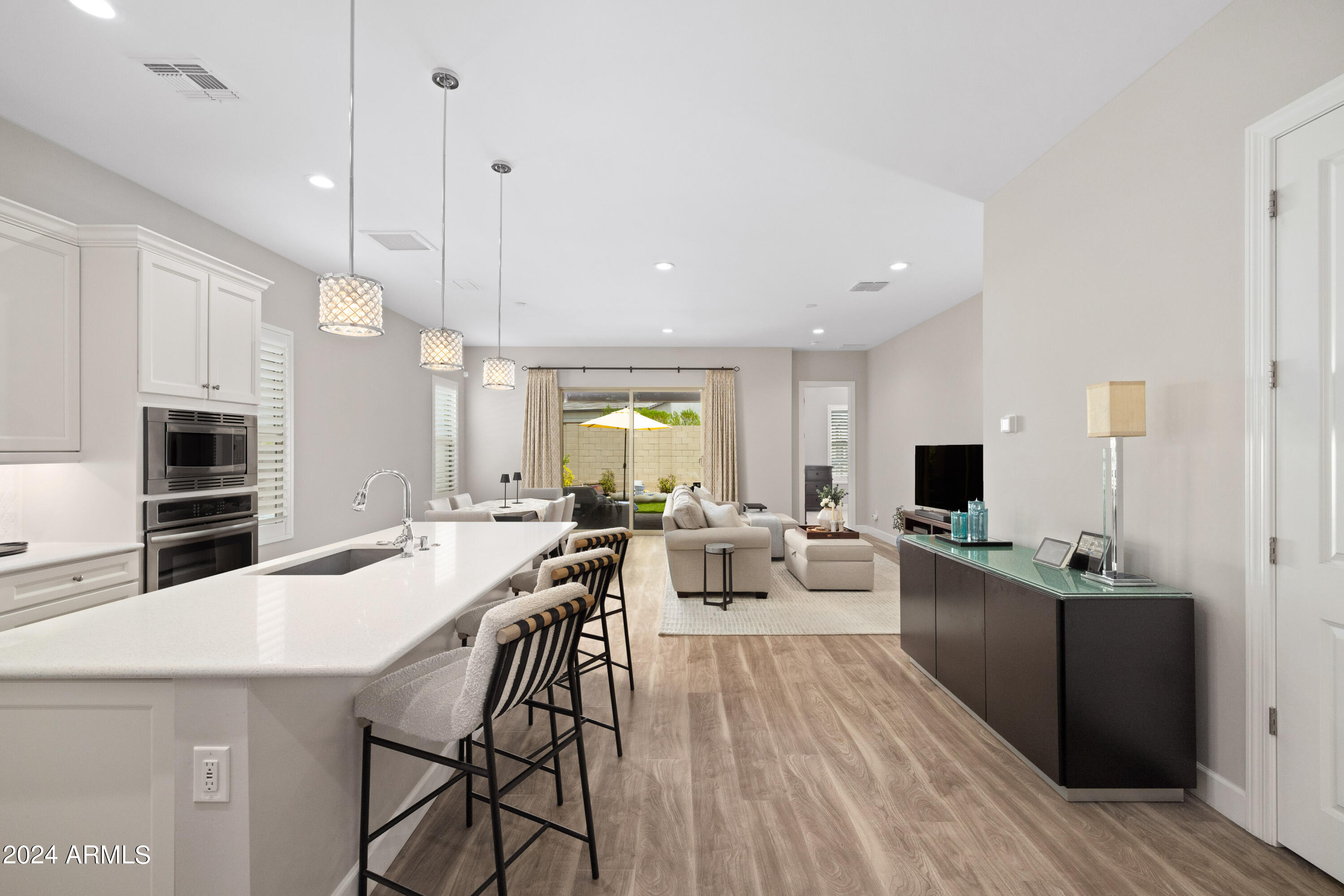 6622 E VILLA RITA Drive