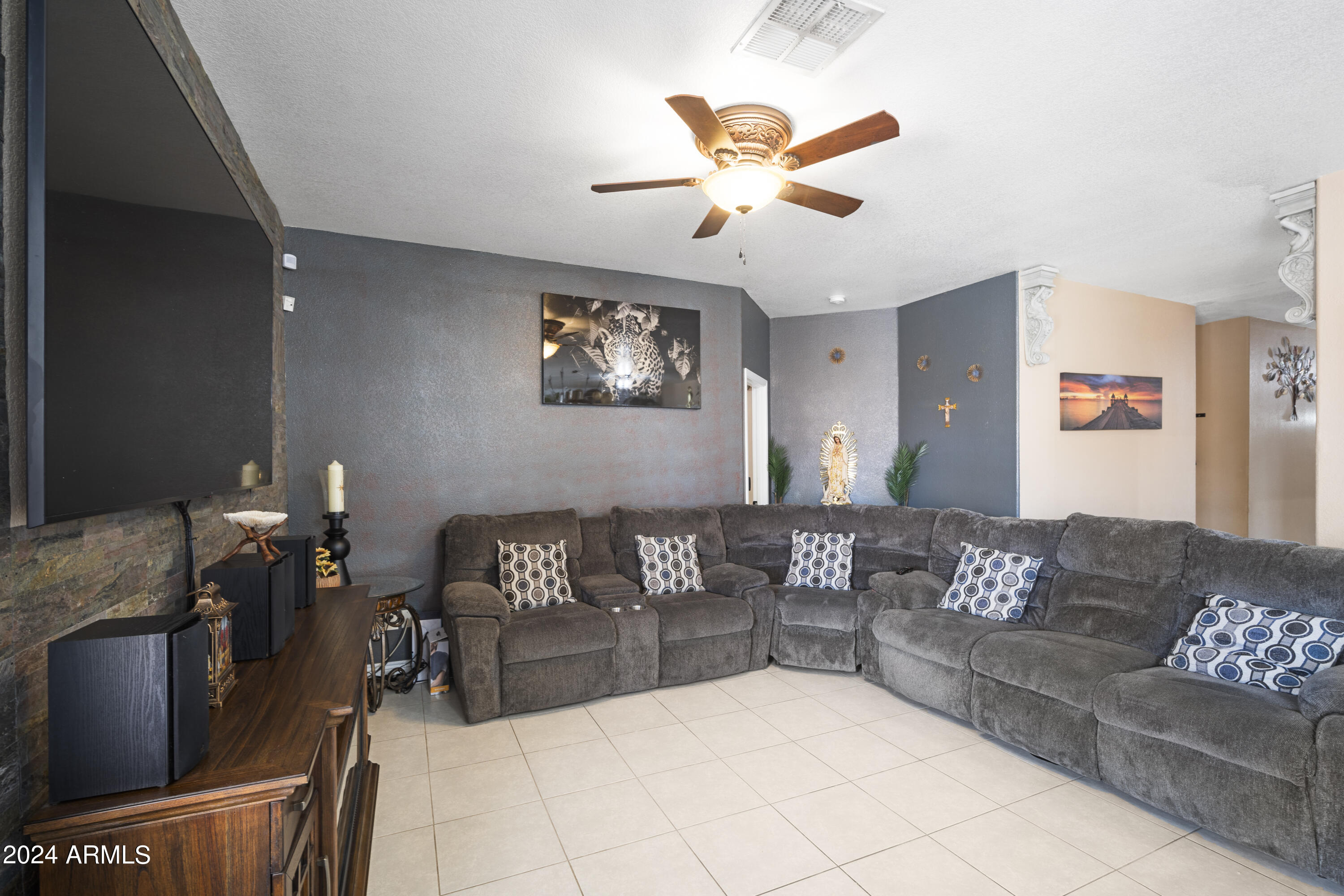 7121 W ZAK Road