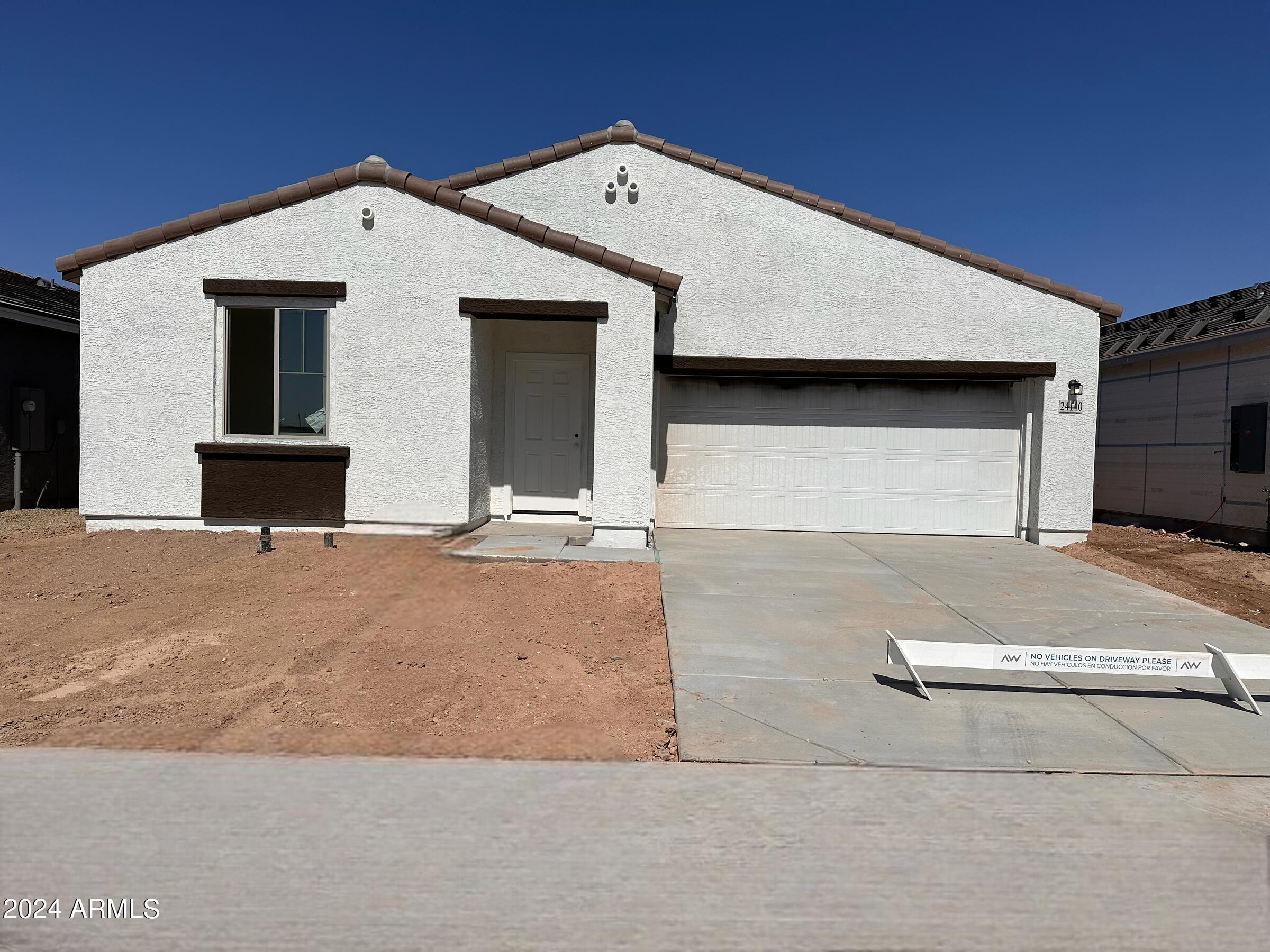 24140 W SUNLAND Avenue