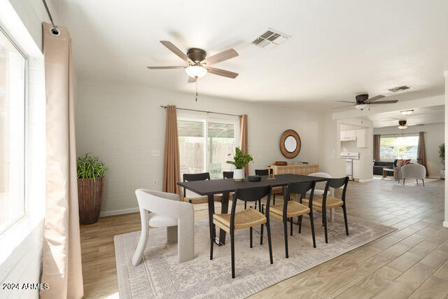 1239 E HIGHLAND Avenue, A