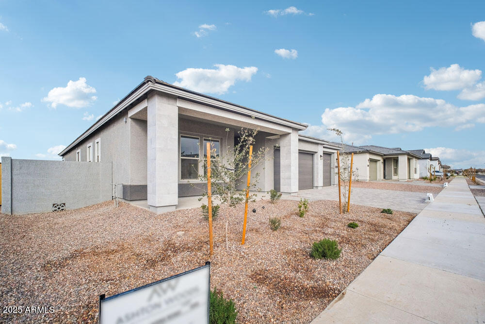 22886 E ALYSSA Road