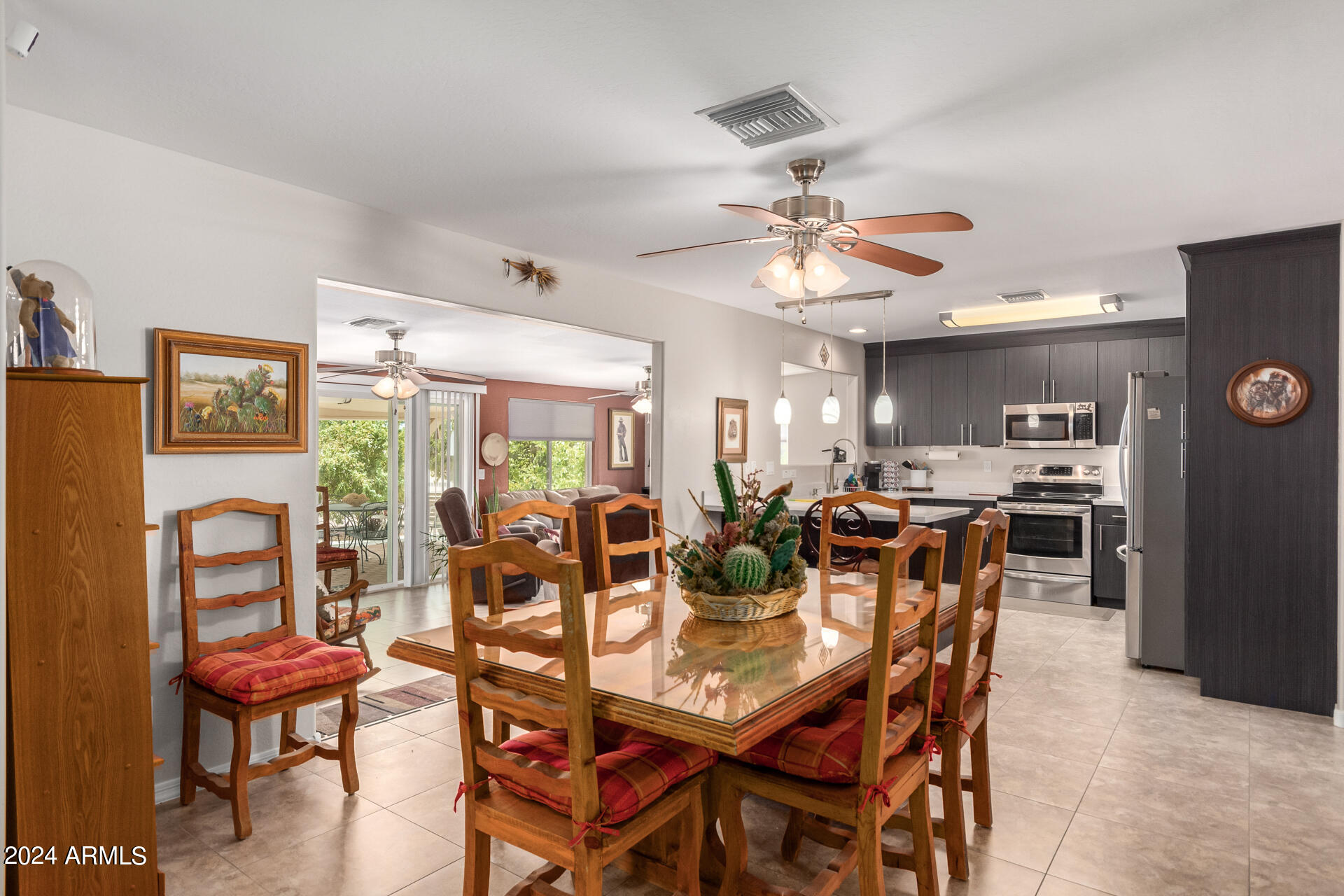 953 S ENTERPRISE Circle