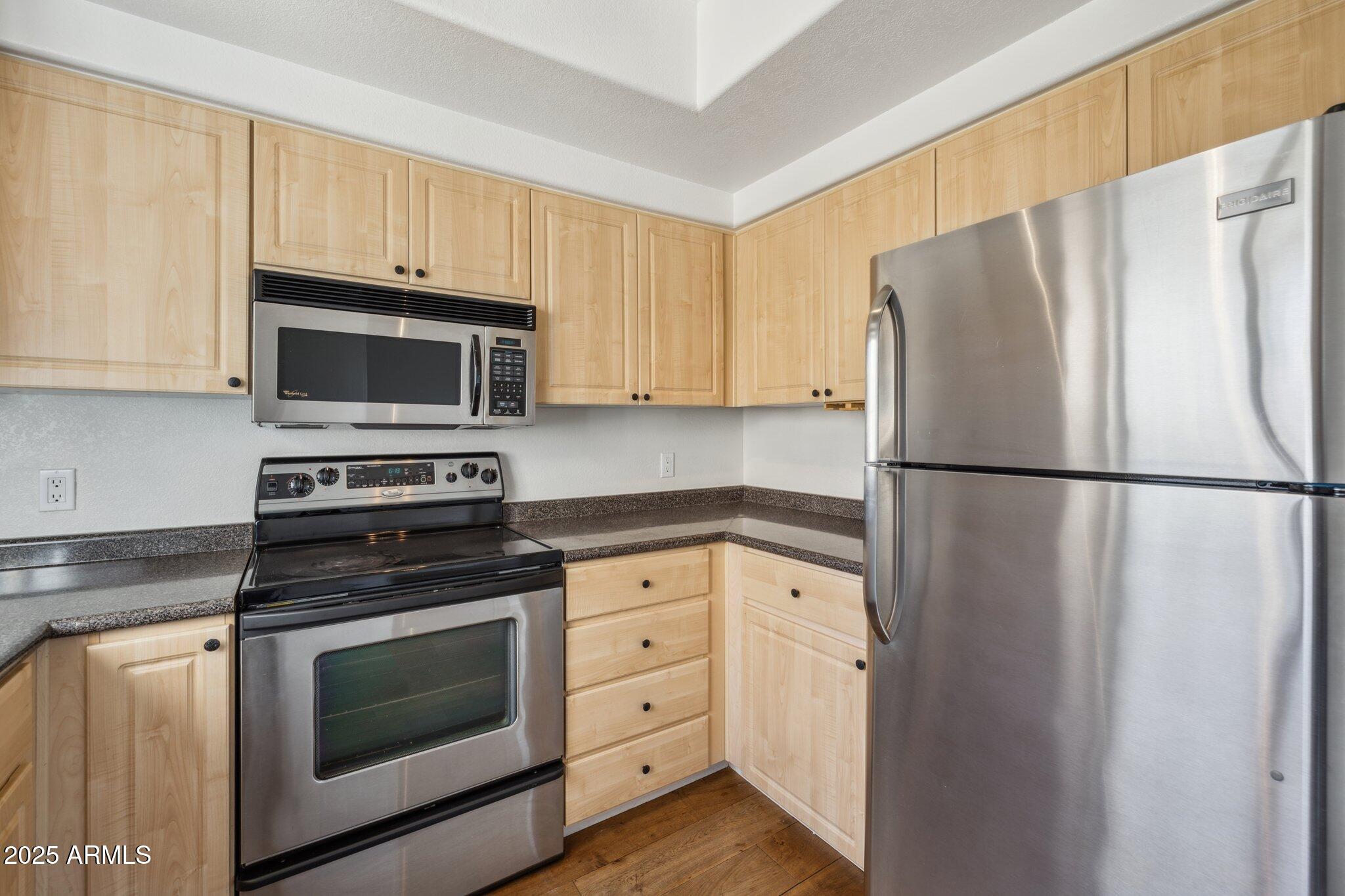 7575 E INDIAN BEND Road 2081
