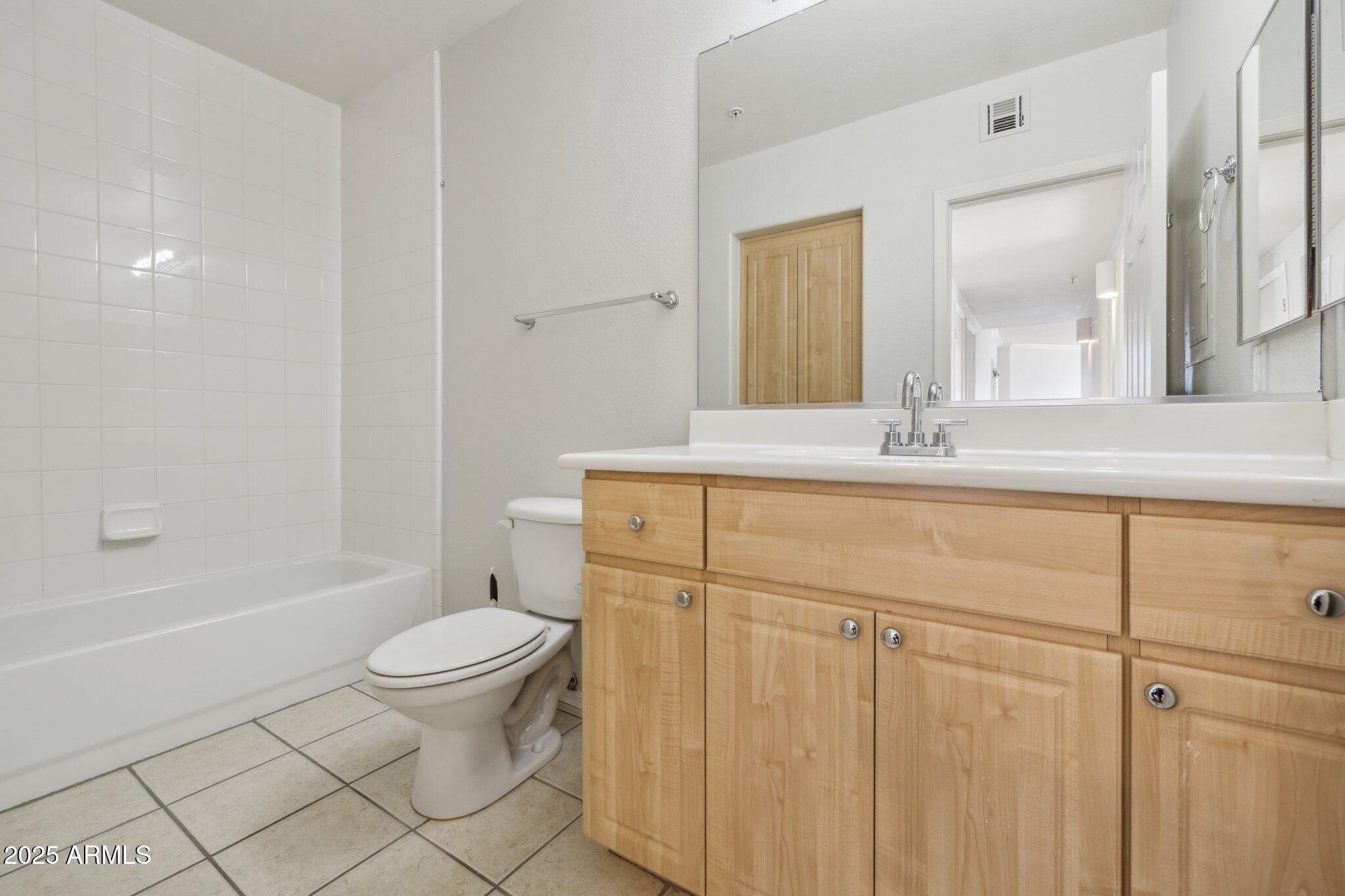 7575 E INDIAN BEND Road 2081