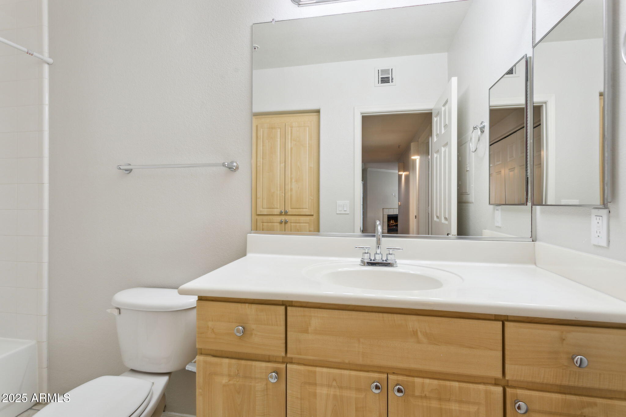 7575 E INDIAN BEND Road 2081