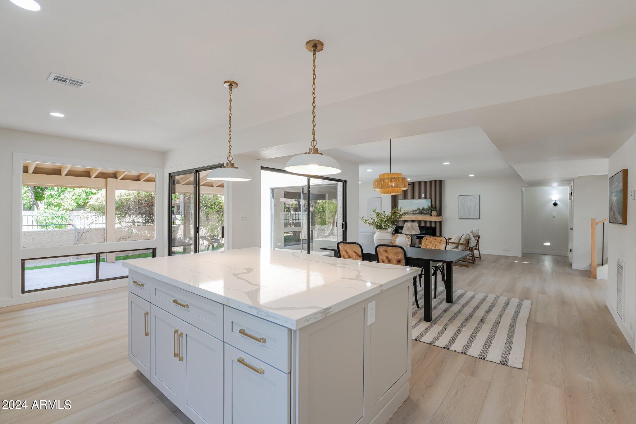 4525 N 66TH Street, 77