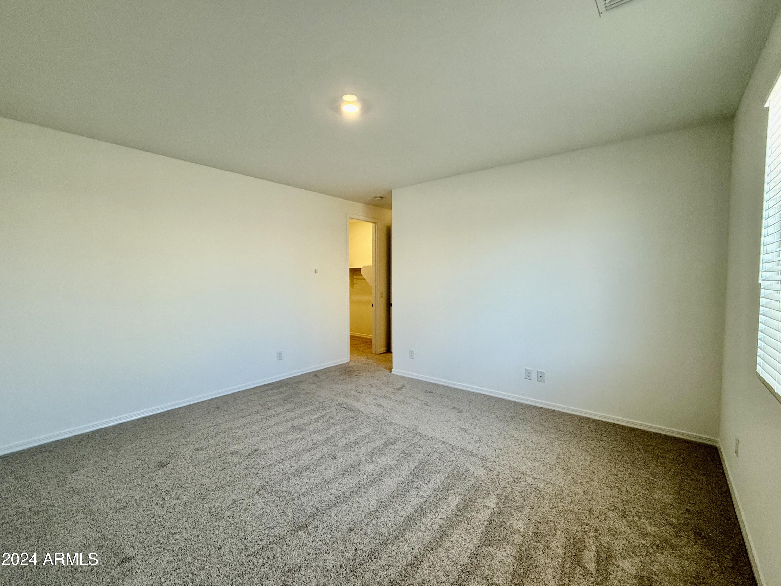 2338 E WAGON WHEEL Lane
