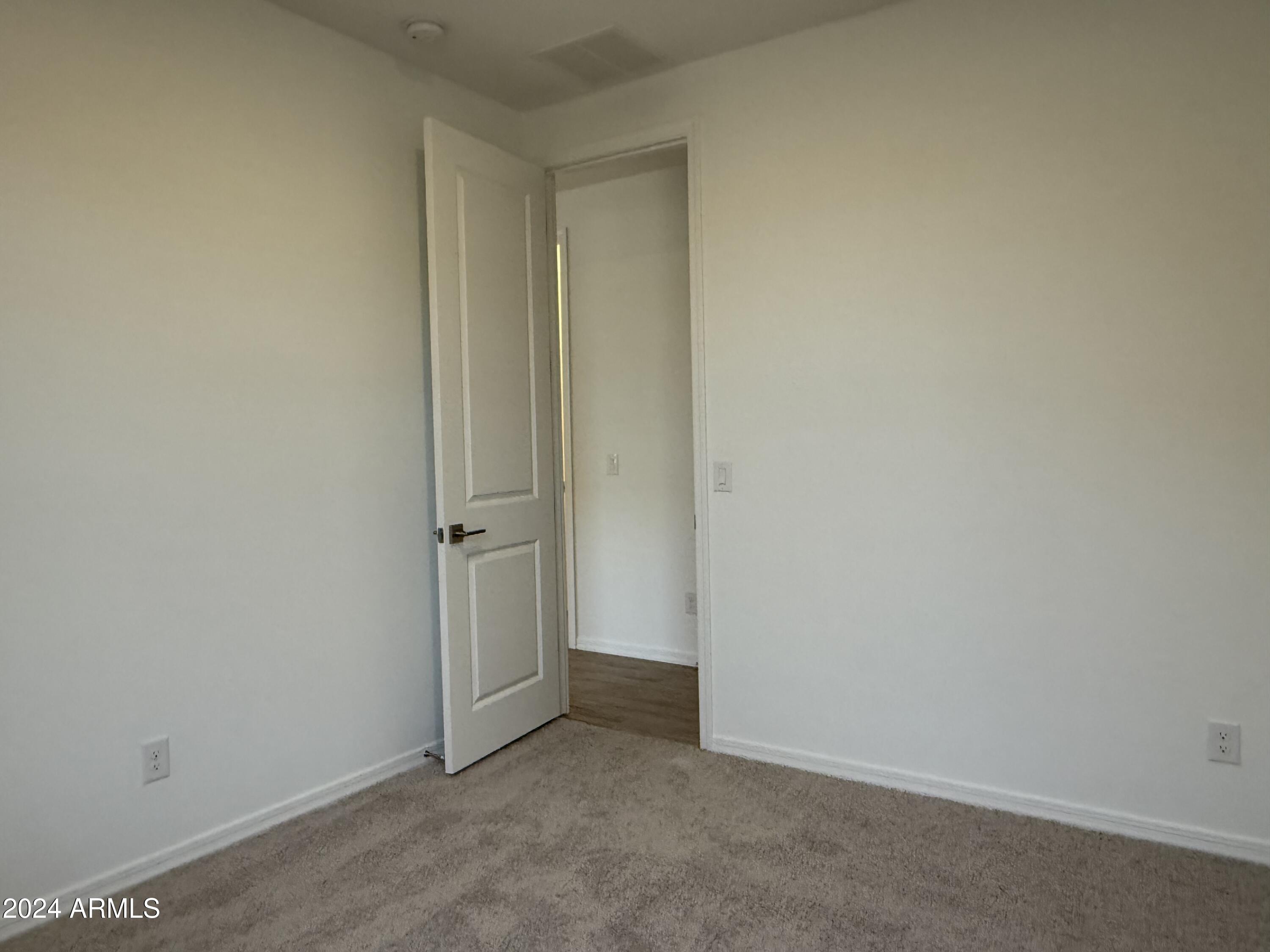 2338 E WAGON WHEEL Lane