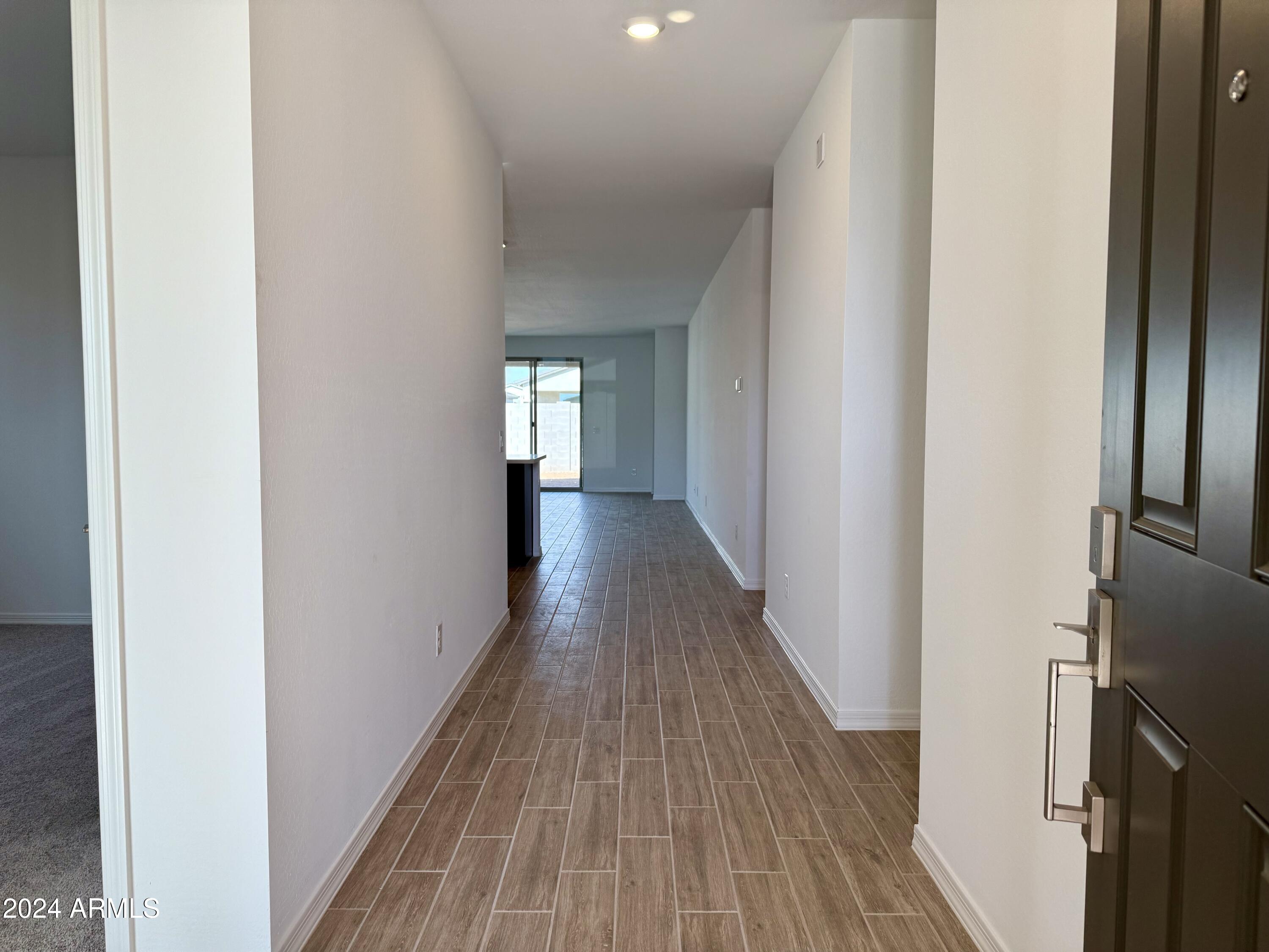 2338 E WAGON WHEEL Lane