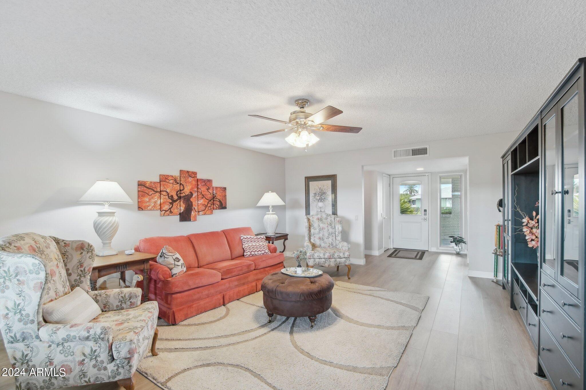 17622 N WHISPERING OAKS Drive