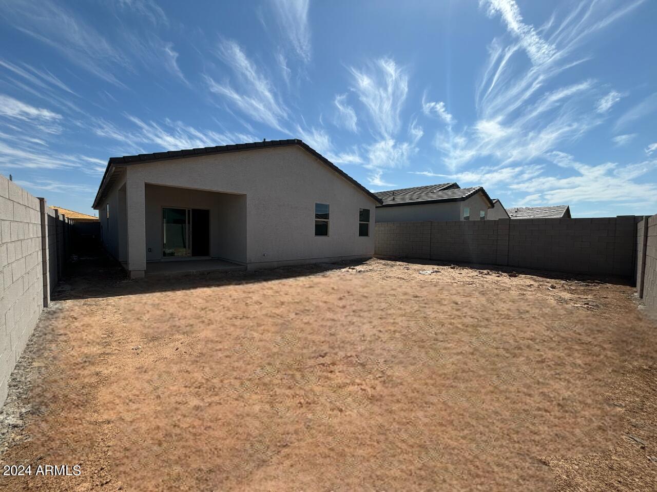 47804 W KENNER Drive