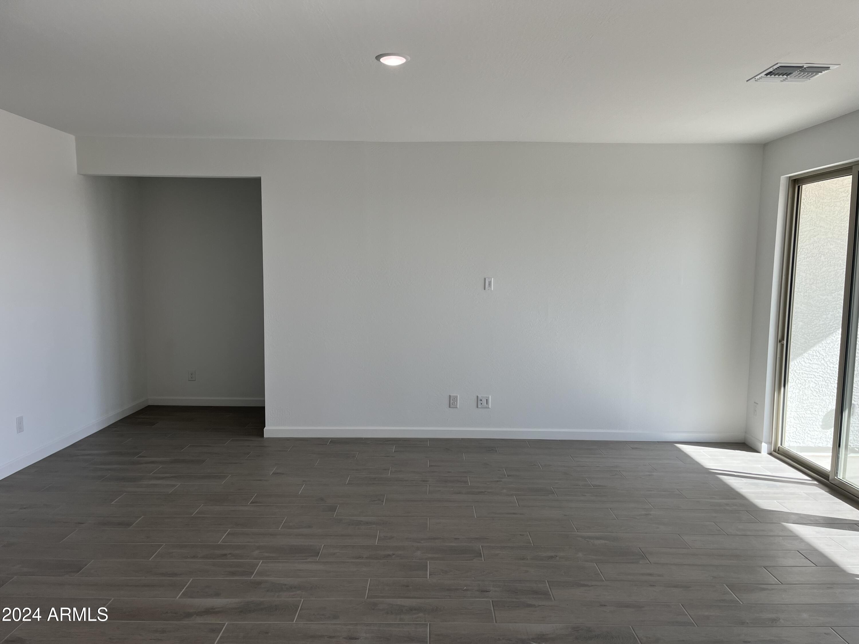 7669 W TETHER Trail