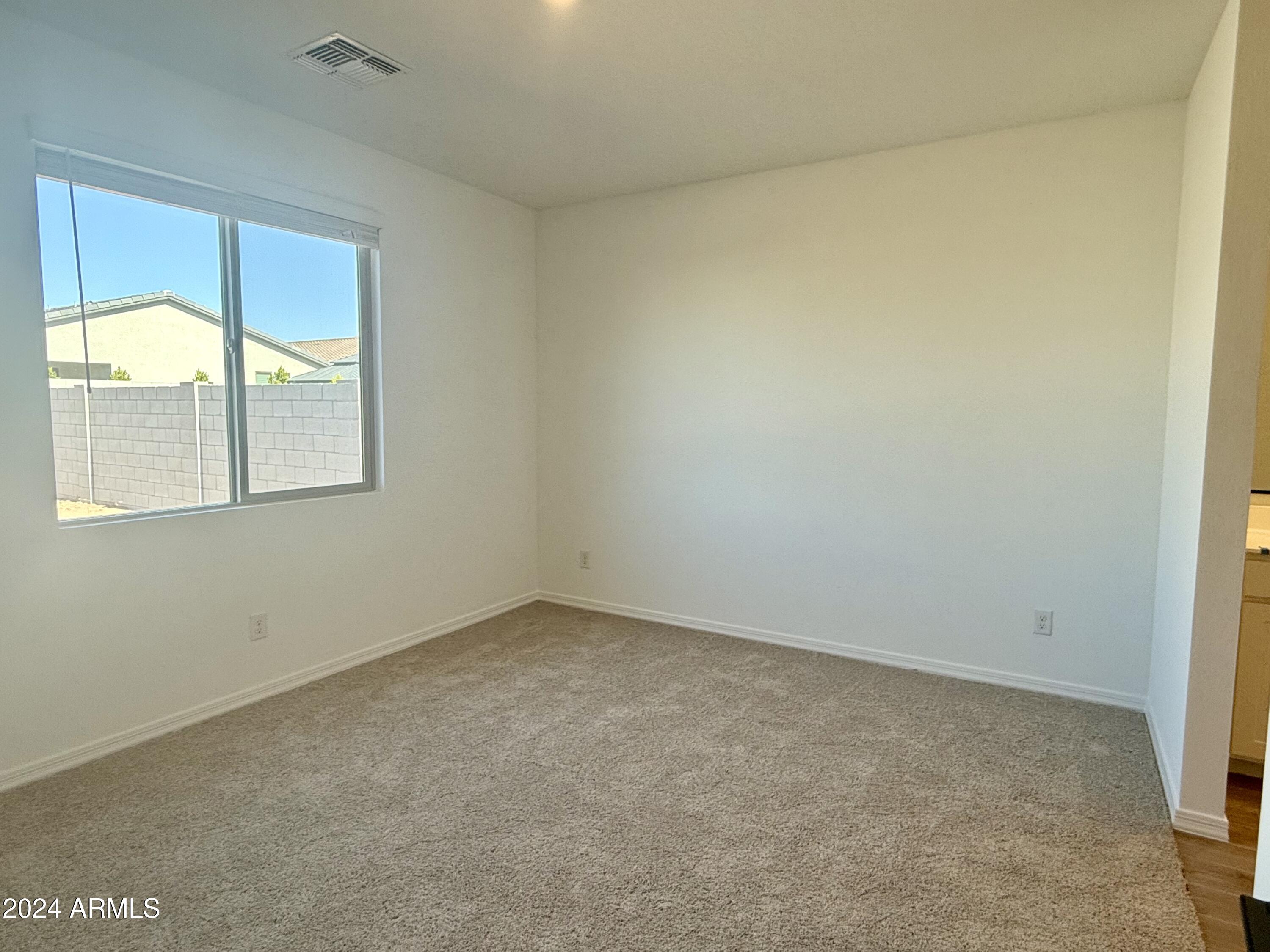 2354 E WAGON WHEEL Lane