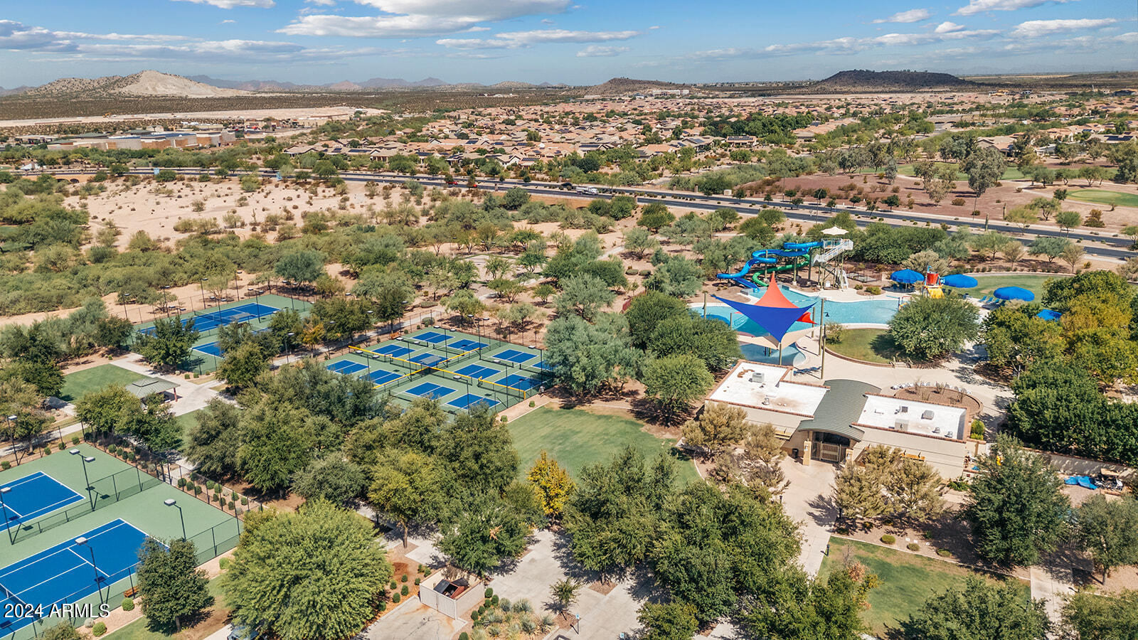 3419 N Spyglass Drive