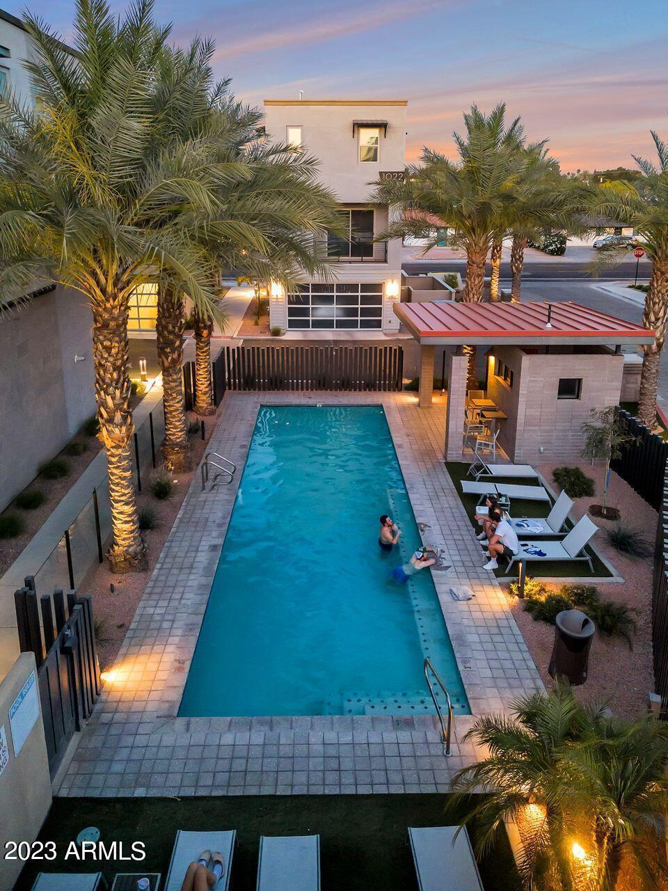 3510 N MILLER Road, 1012