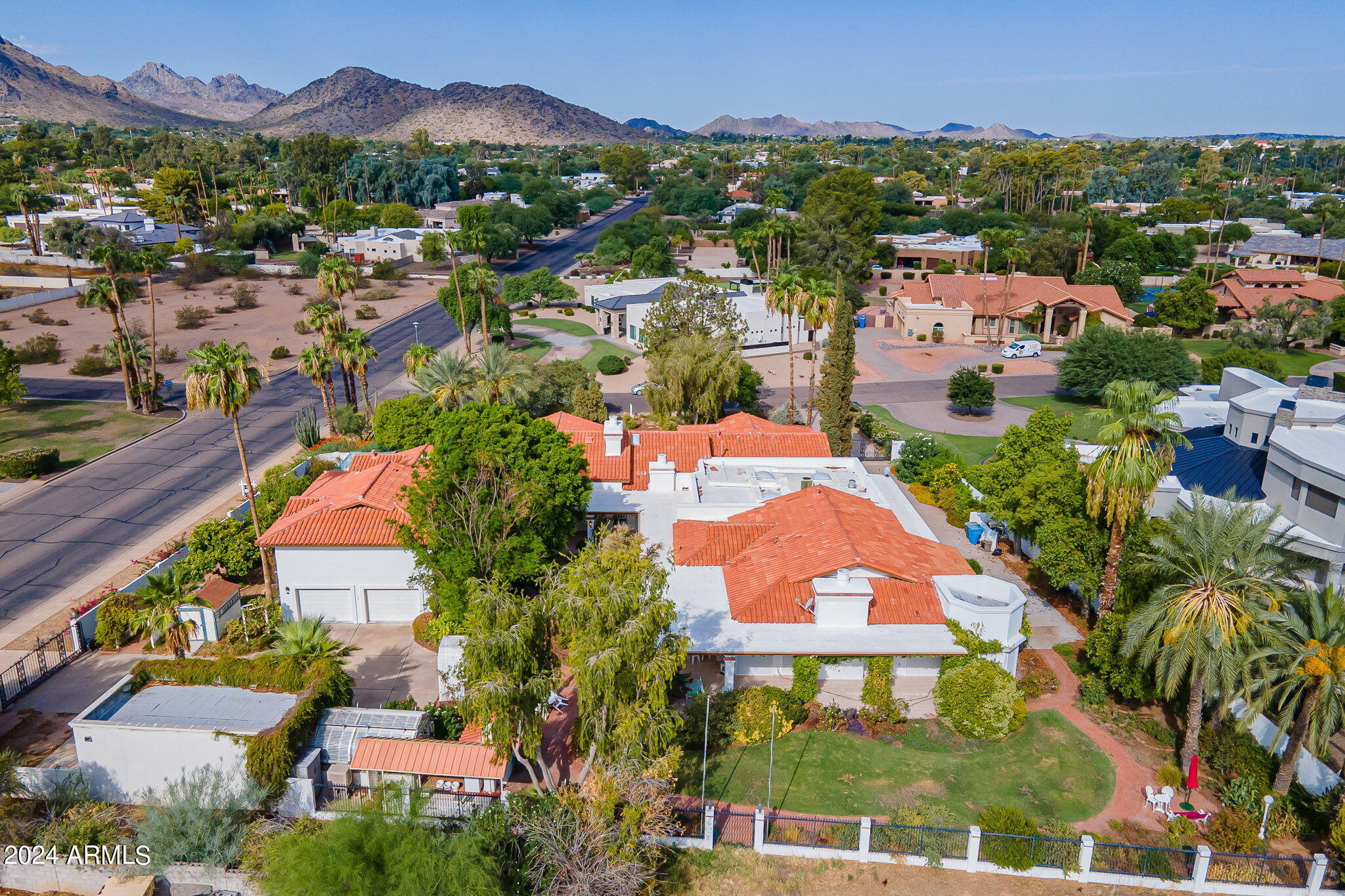 9801 N 53rd Place