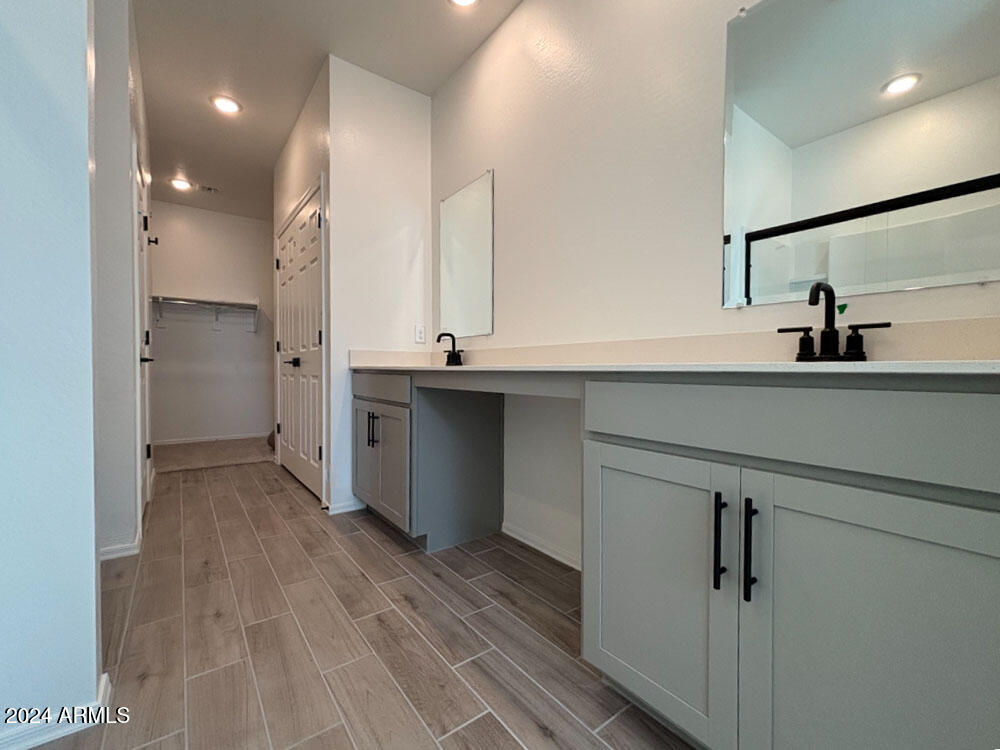 47785 W MELLEN Lane