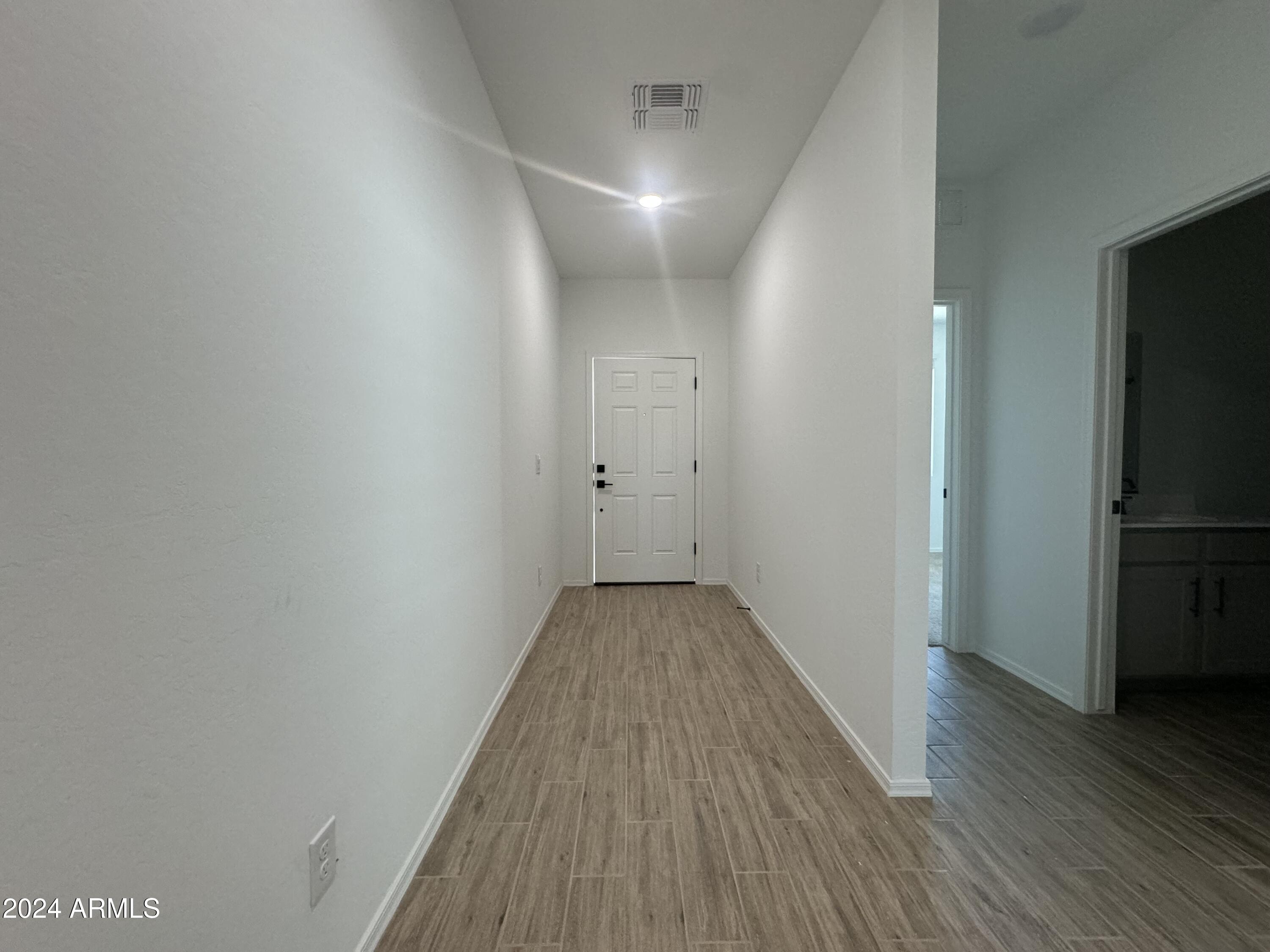 5663 S 240TH Lane