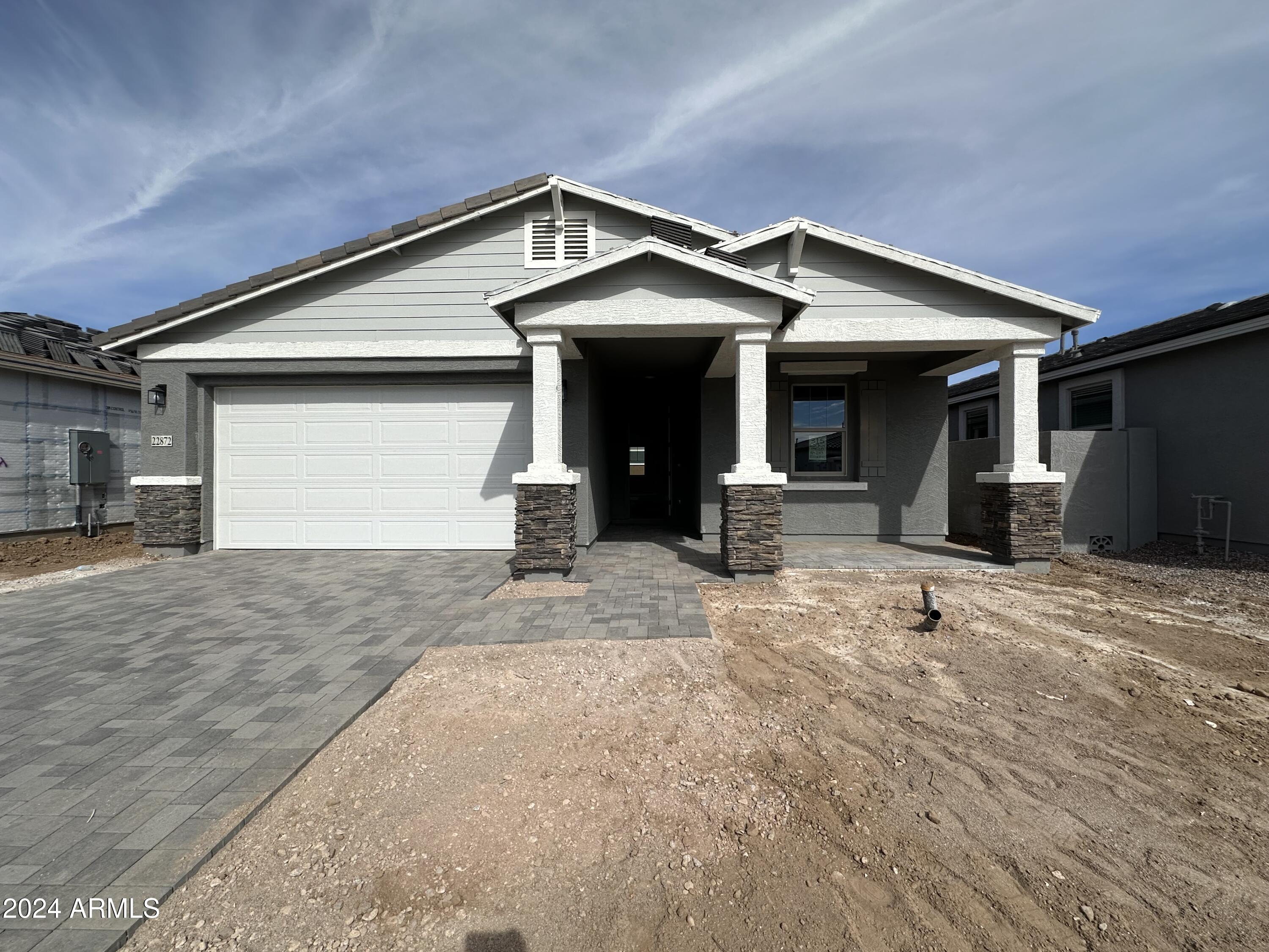 22872 E ROUNDUP Way