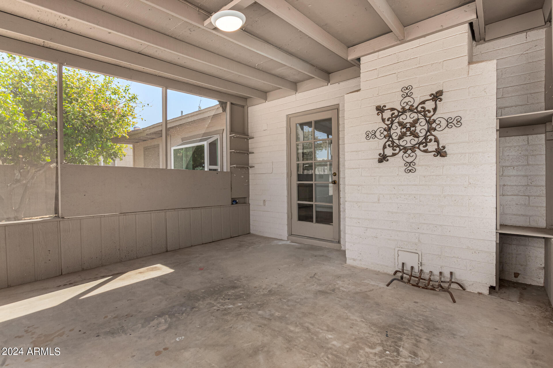 4428 E WAYLAND Road
