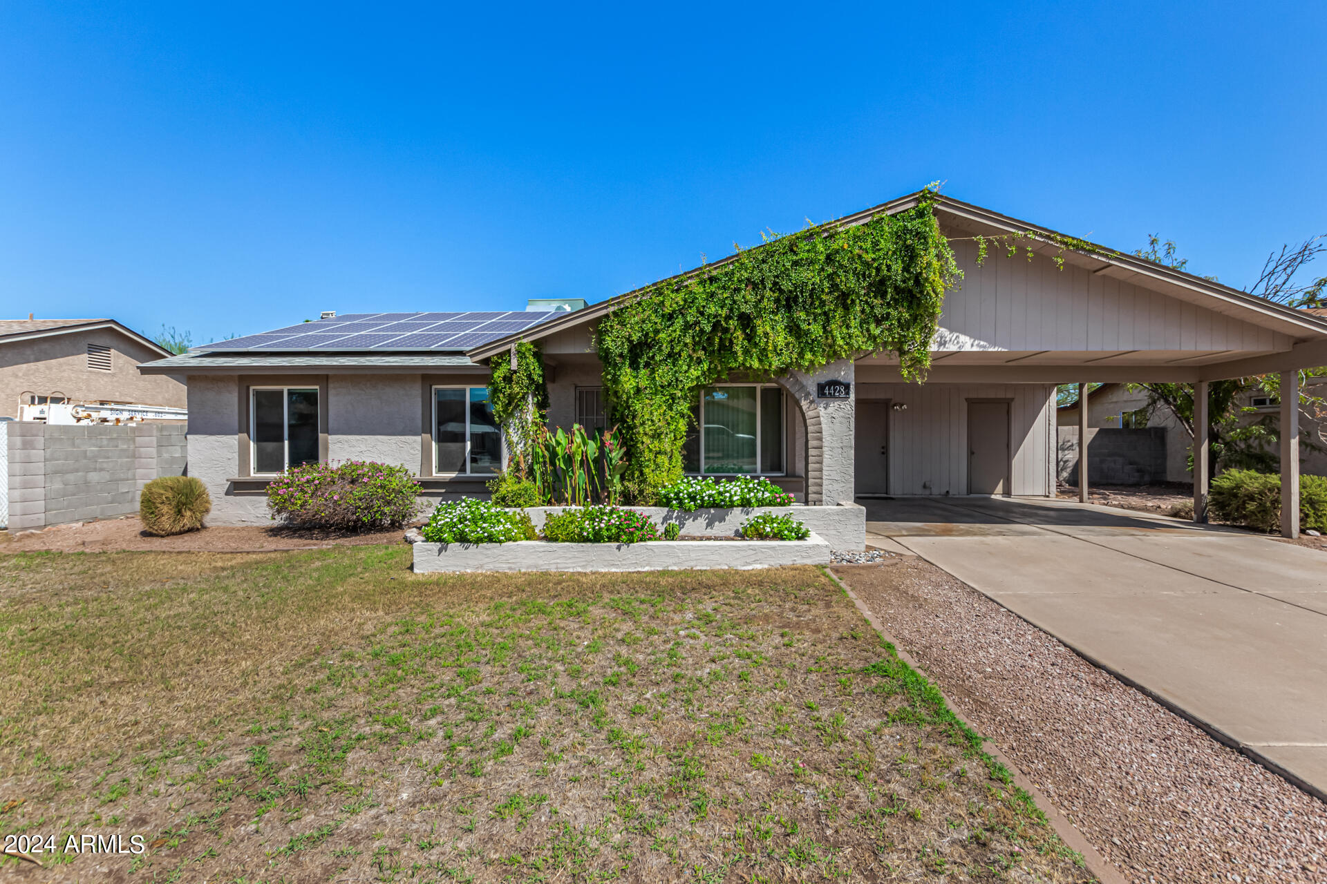 4428 E WAYLAND Road