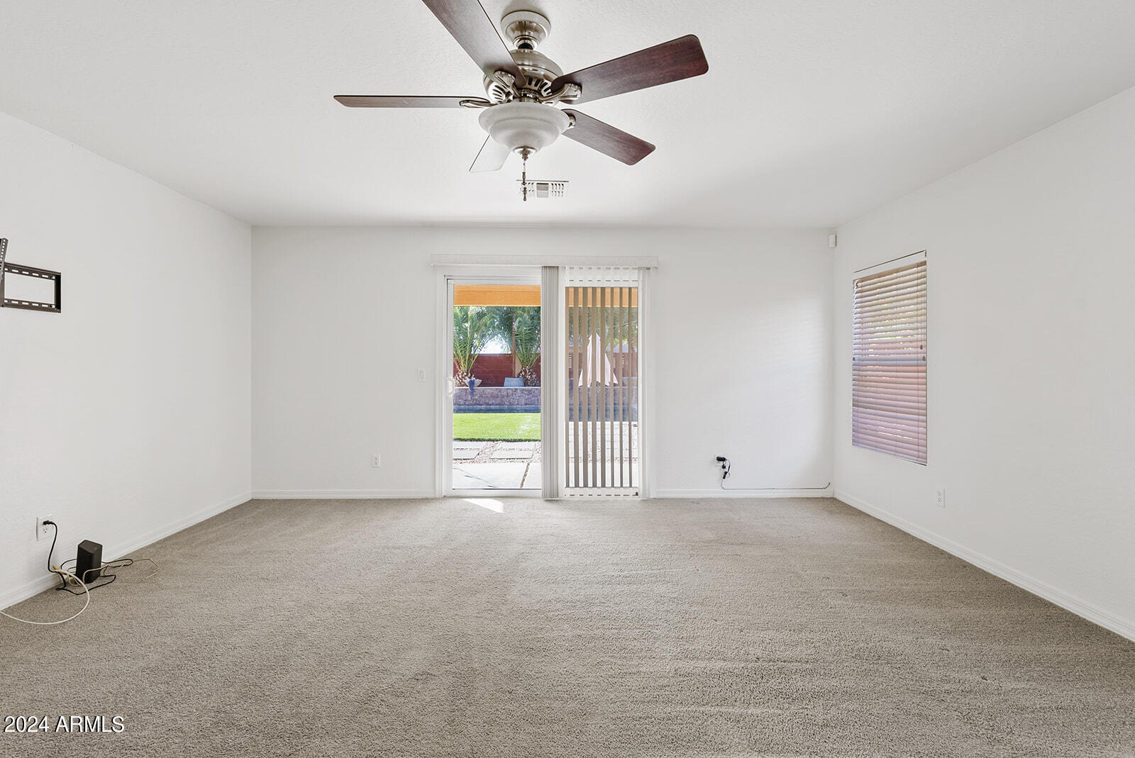 4055 E SIERRITA Road
