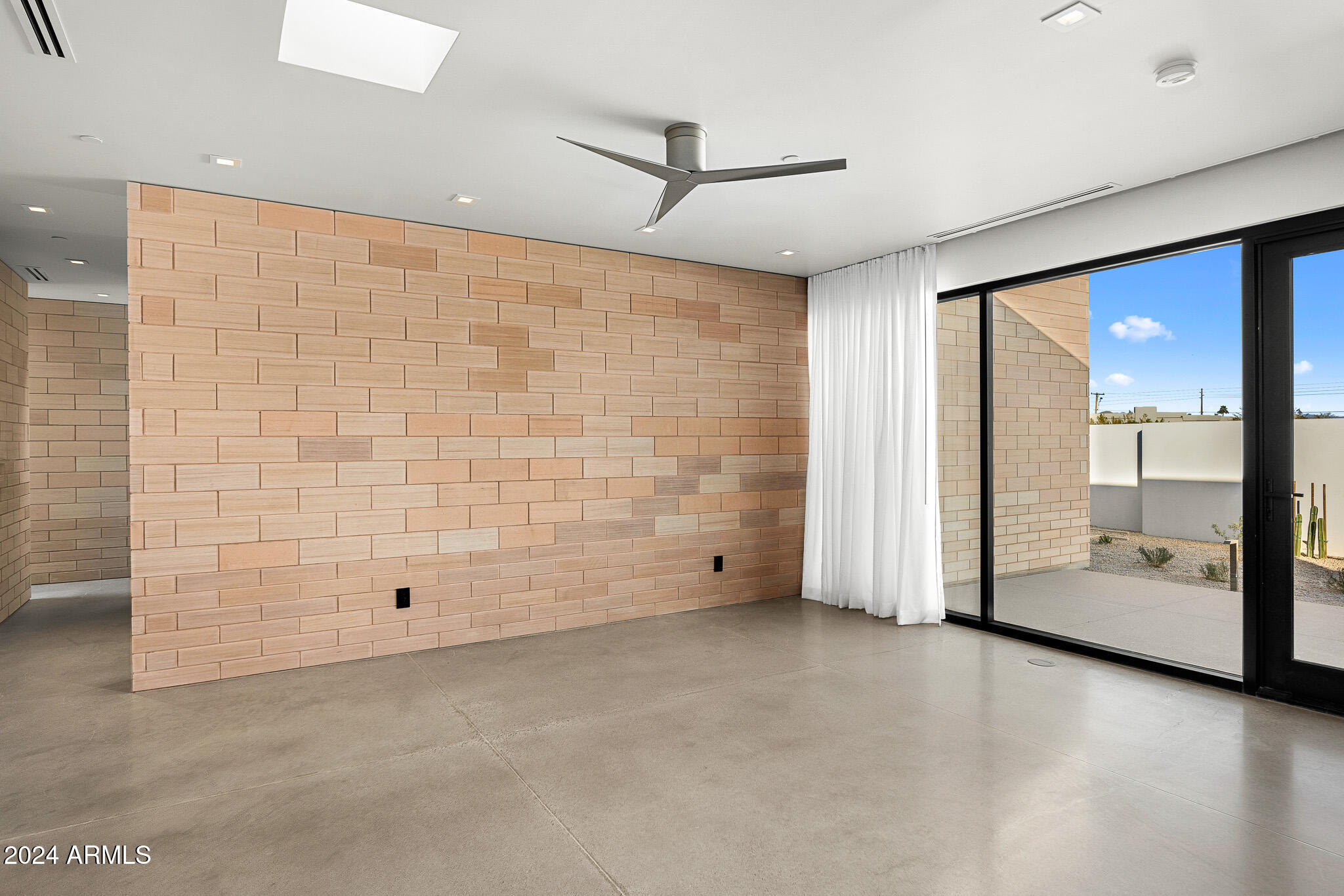 7501 E PALO VERDE Drive 8