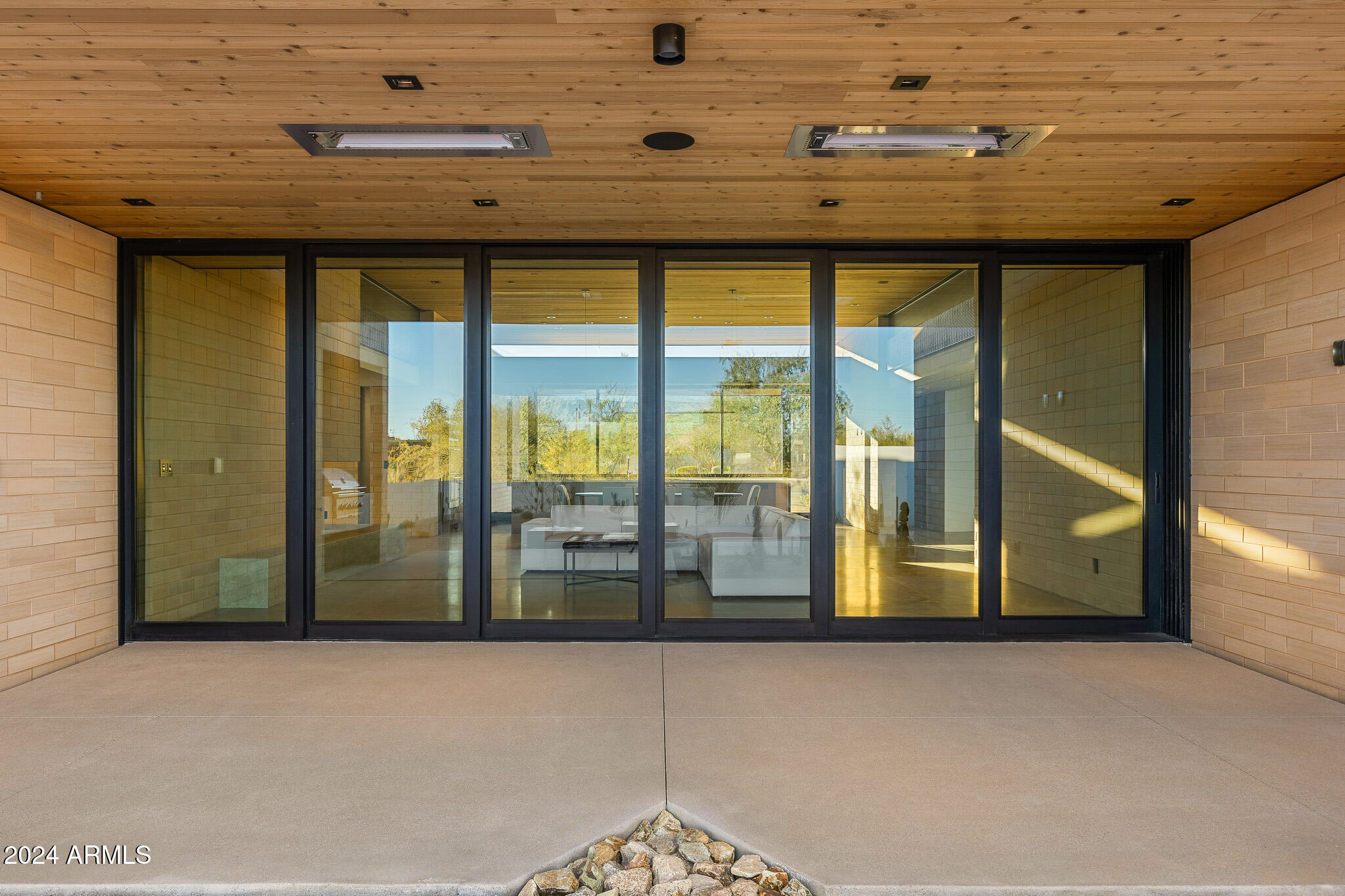 7501 E PALO VERDE Drive 8