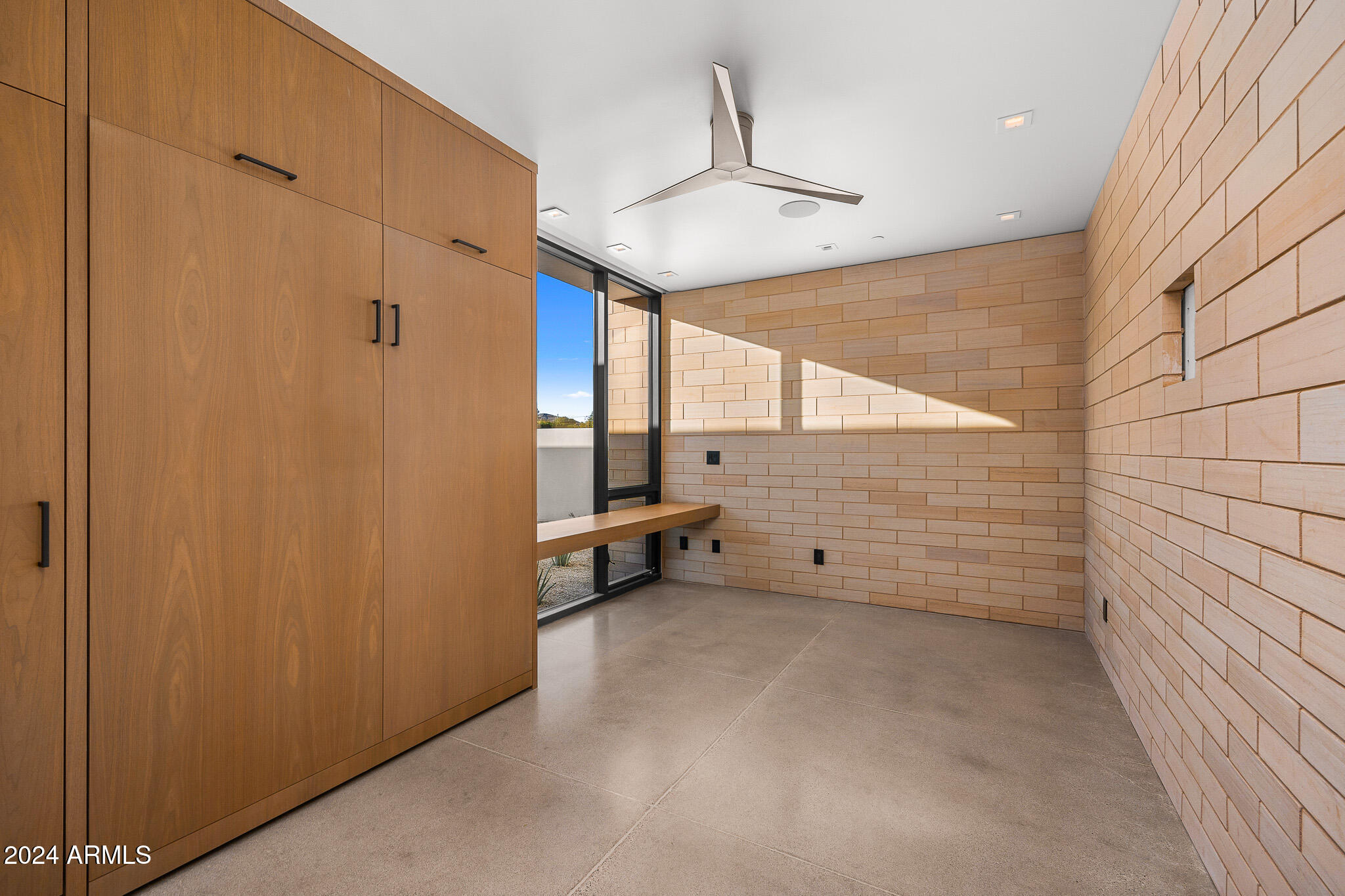 7501 E PALO VERDE Drive 8