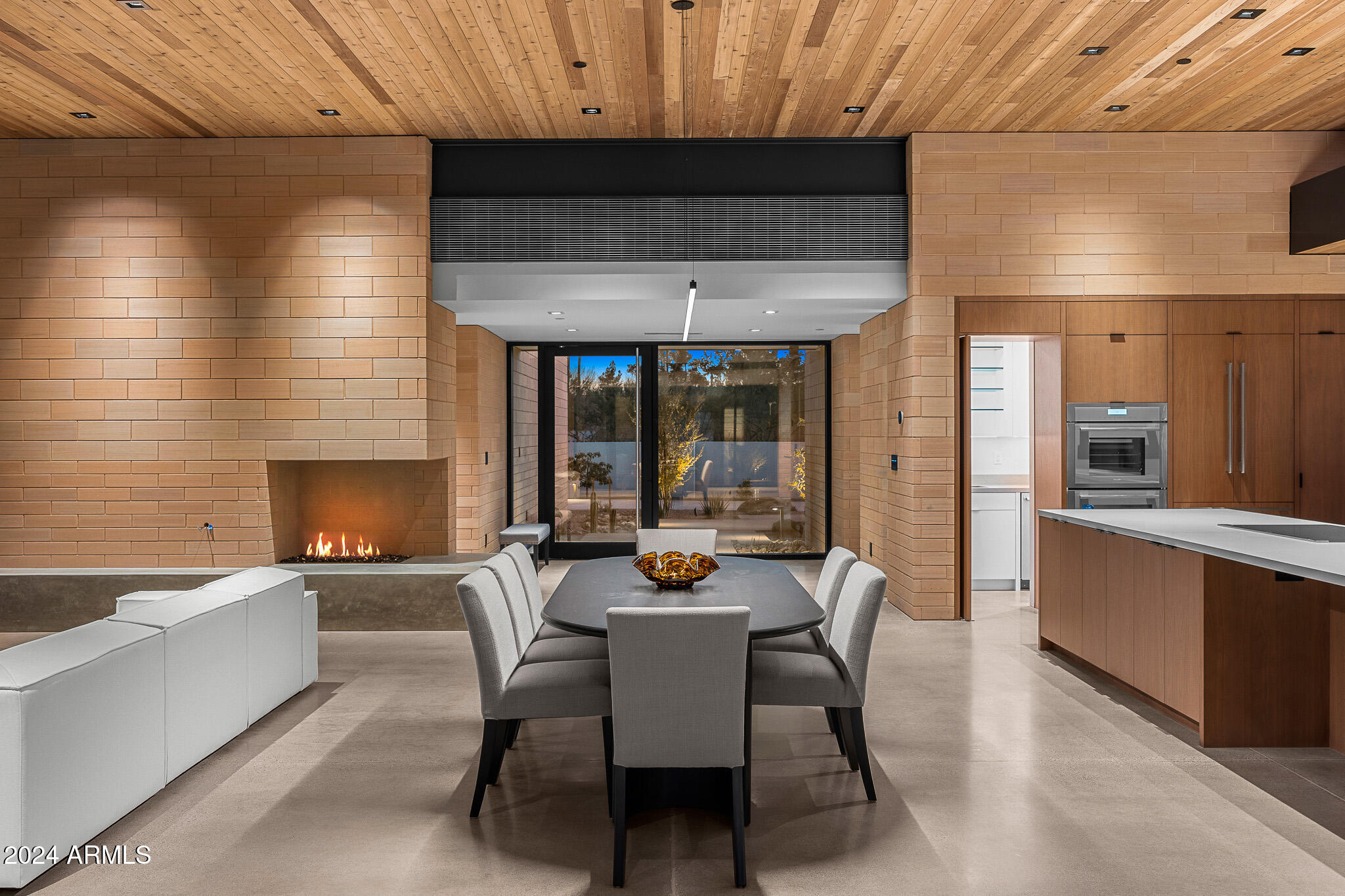 7501 E PALO VERDE Drive 8