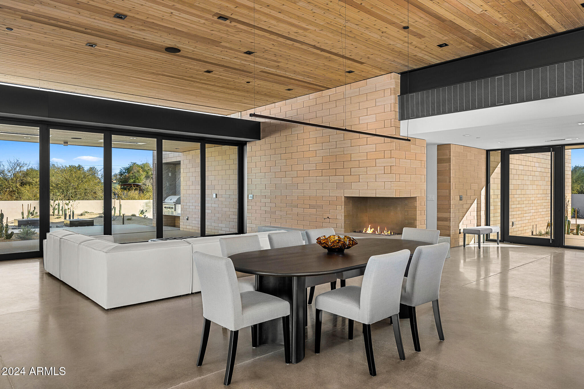 7501 E PALO VERDE Drive 8