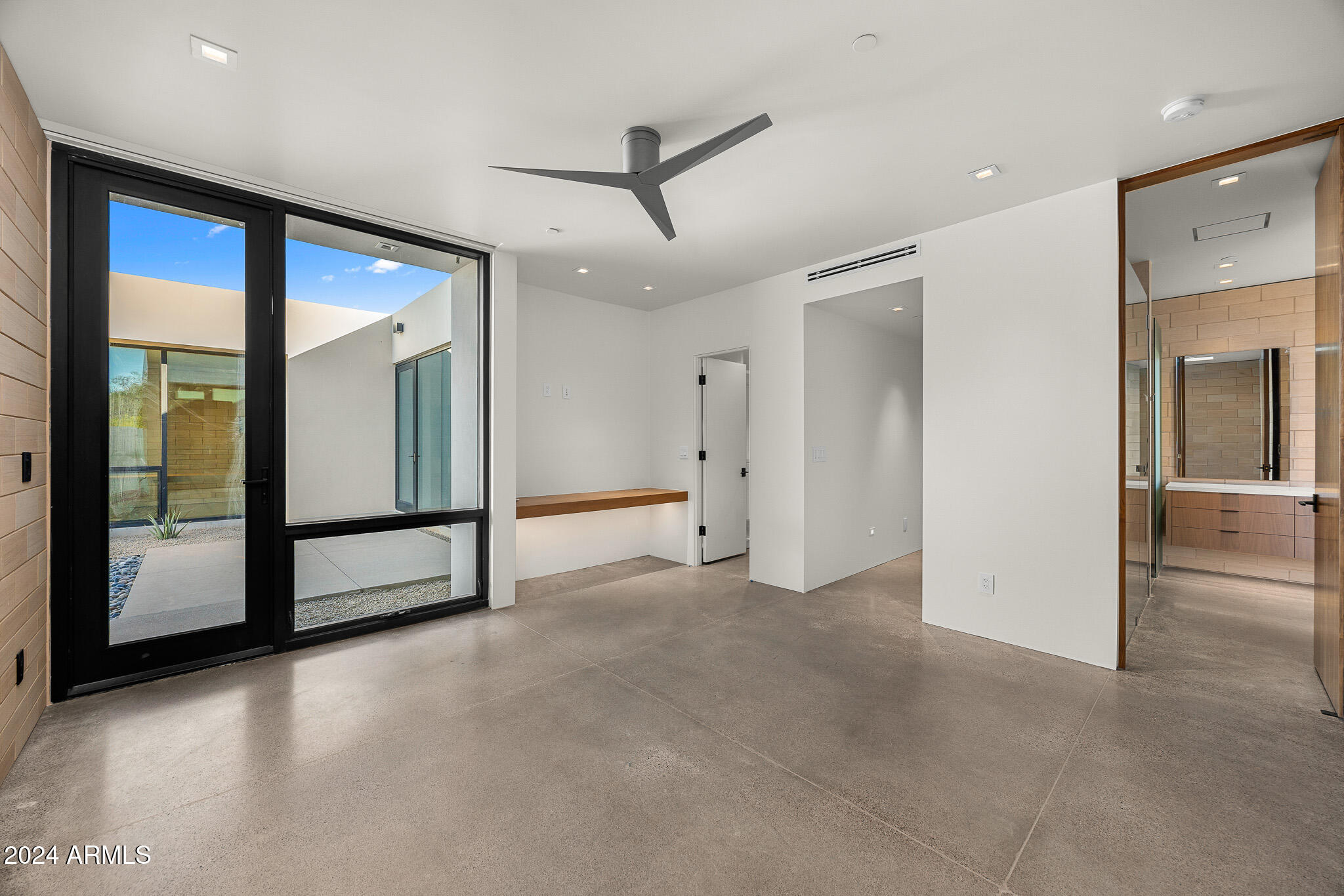 7501 E PALO VERDE Drive 8