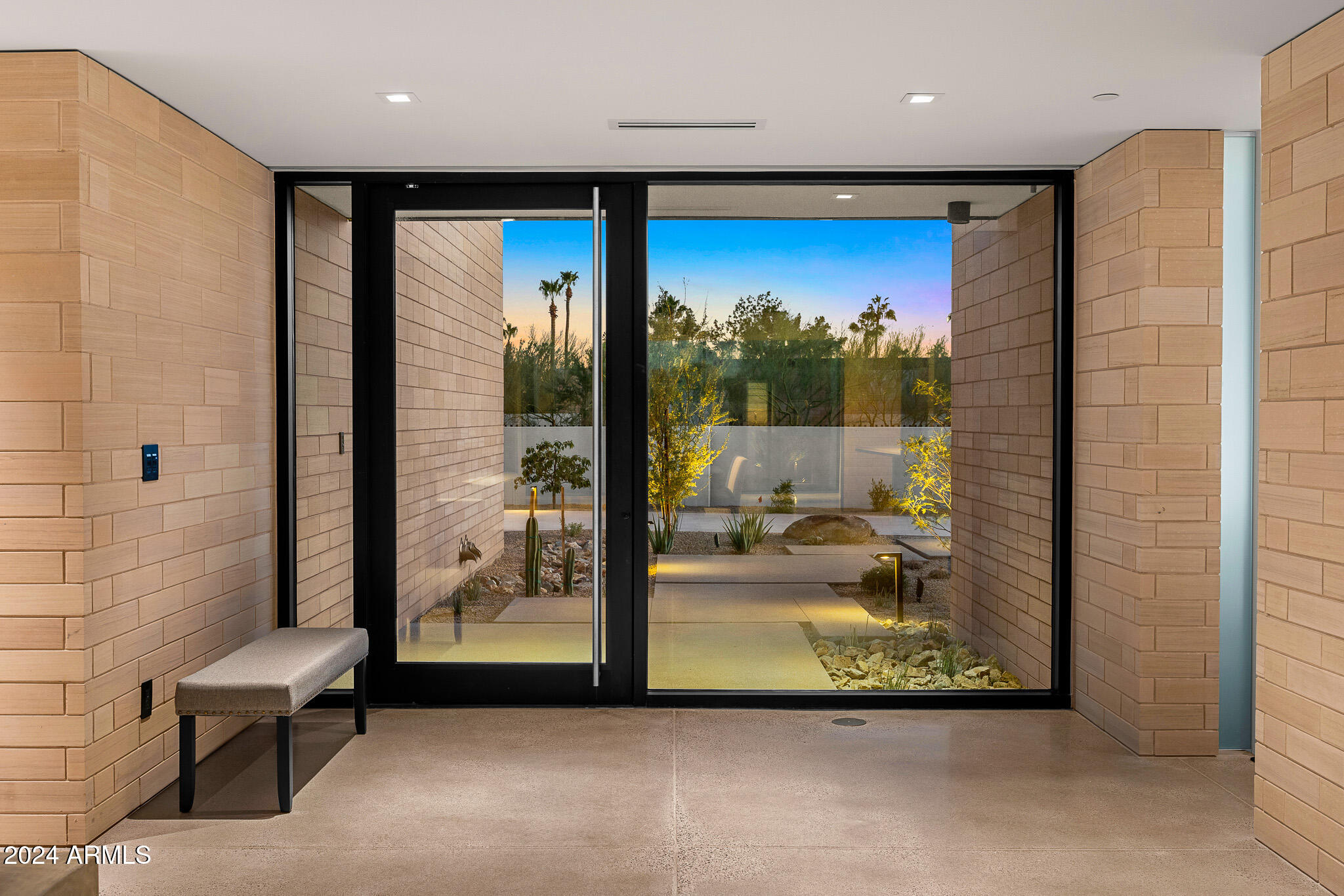 7501 E PALO VERDE Drive 8