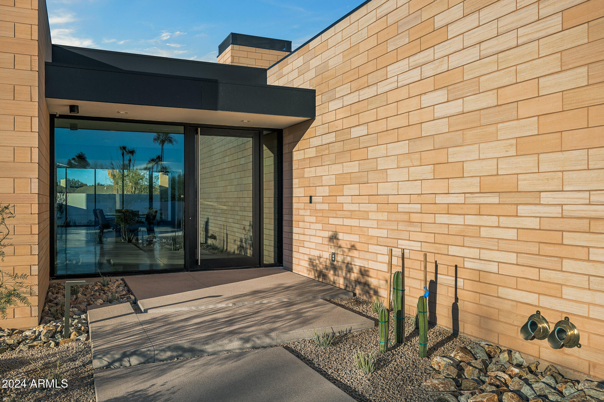 7501 E PALO VERDE Drive 8