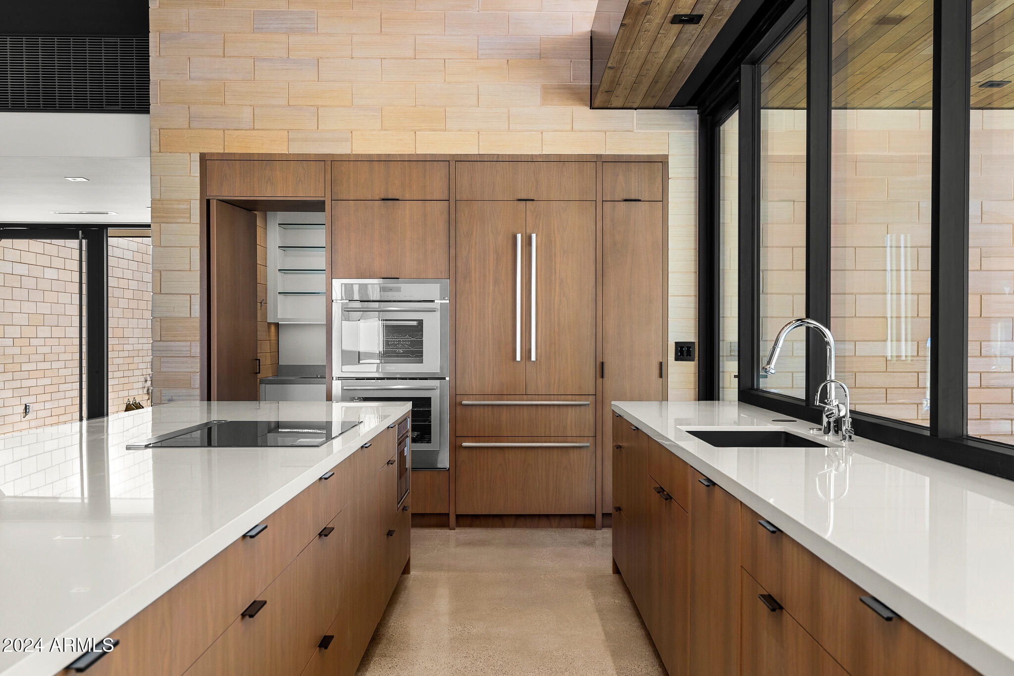 7501 E PALO VERDE Drive 8