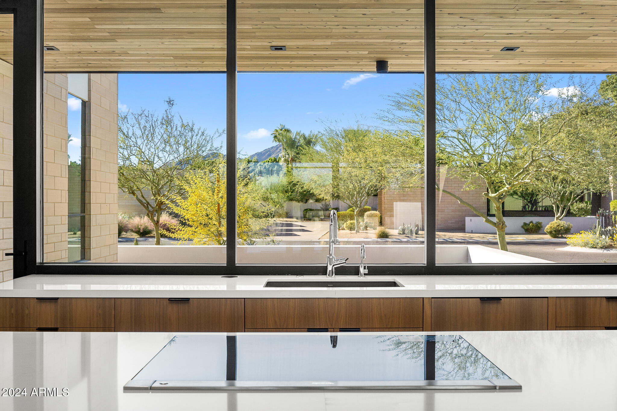 7501 E PALO VERDE Drive 8