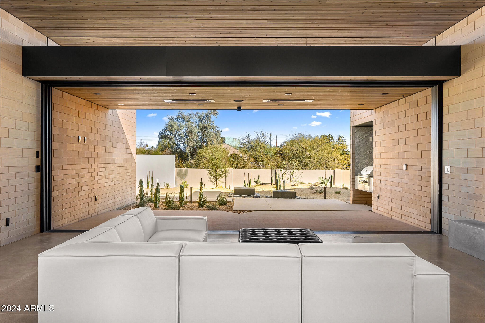 7501 E PALO VERDE Drive 8