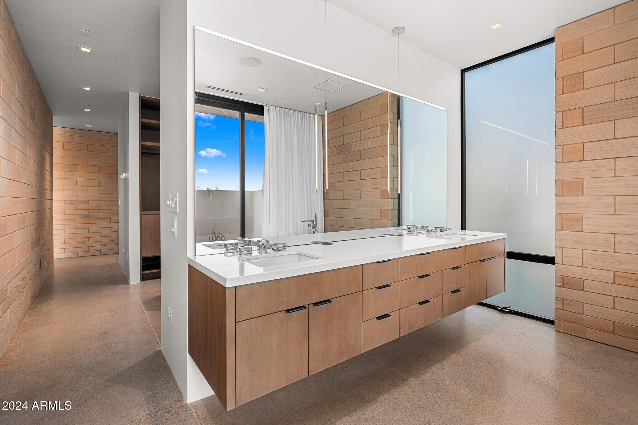 7501 E PALO VERDE Drive 8